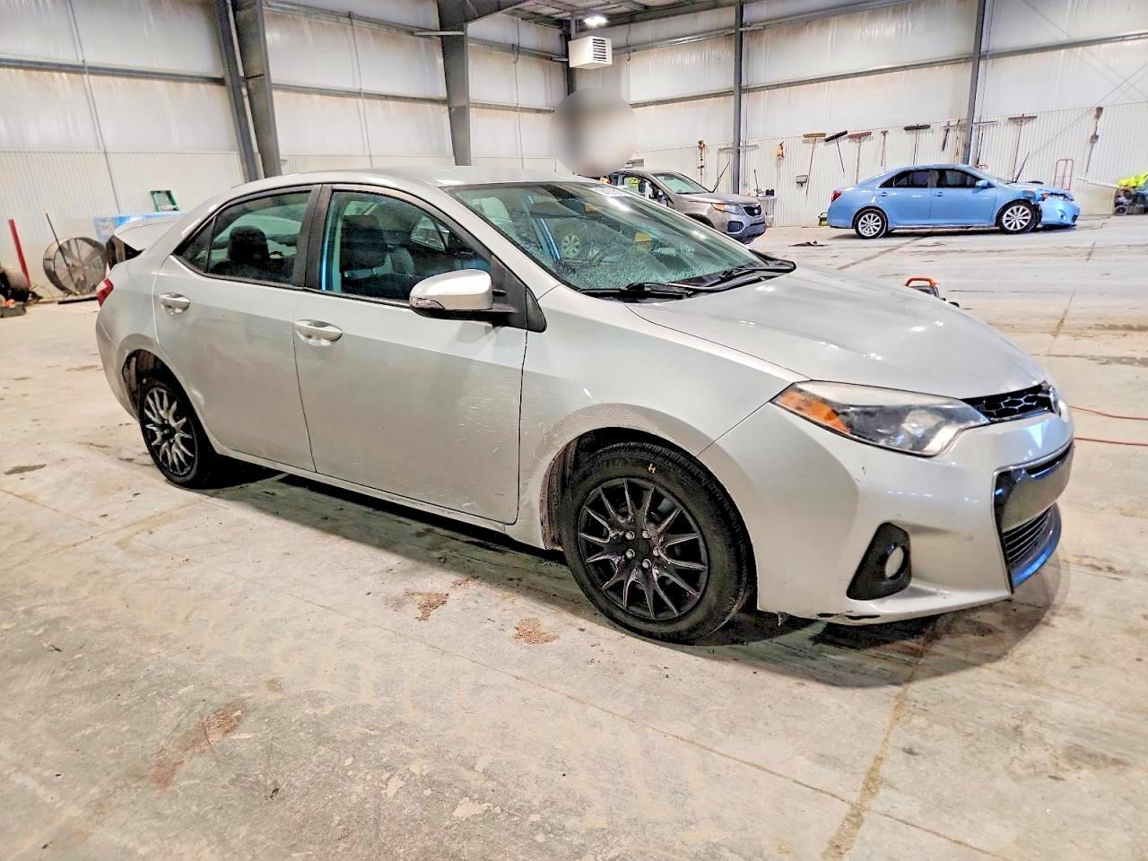 2014 Toyota Corolla L - Фото 4