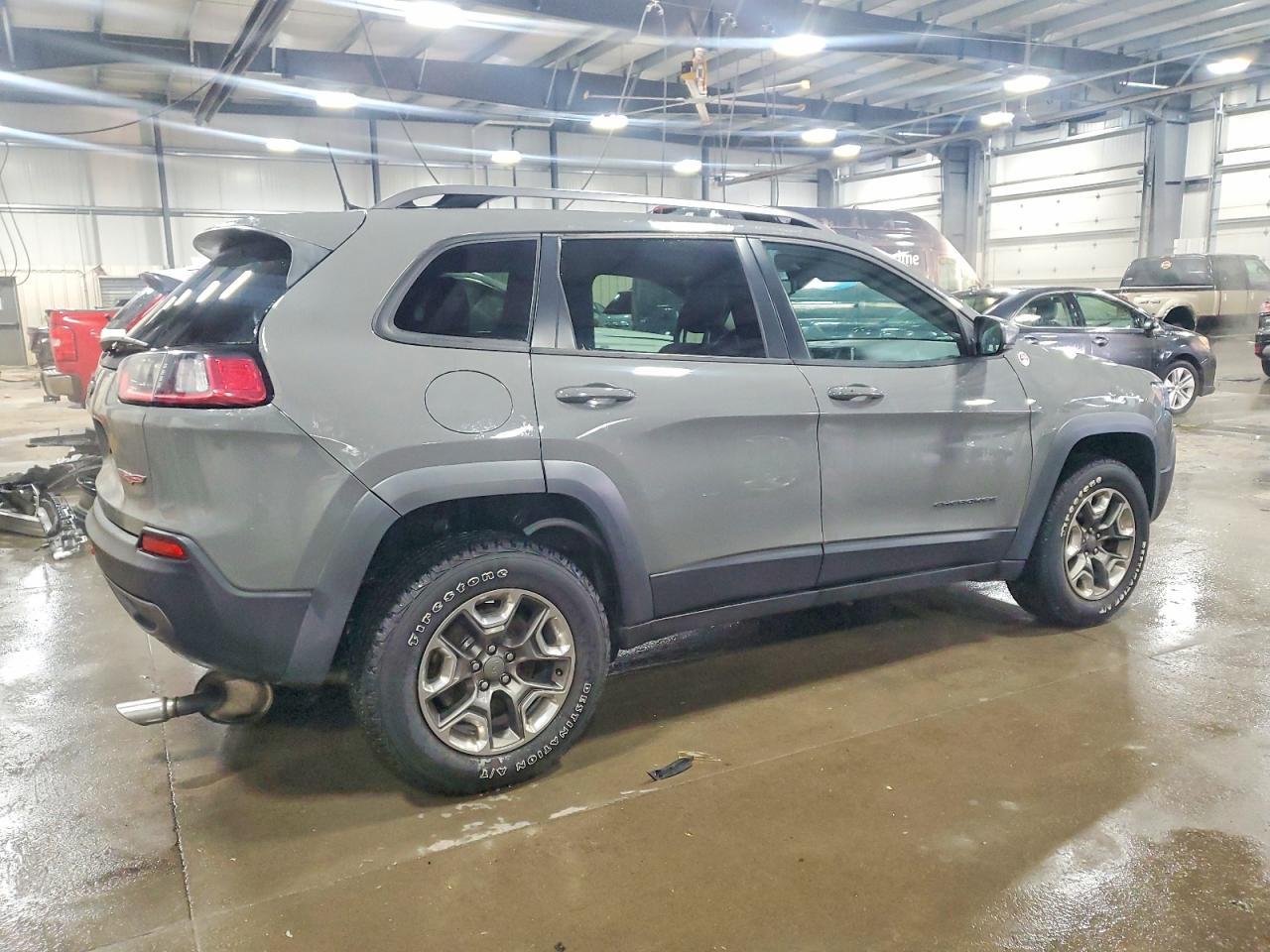 2019 Jeep Cherokee Trailhawk - Фото 3