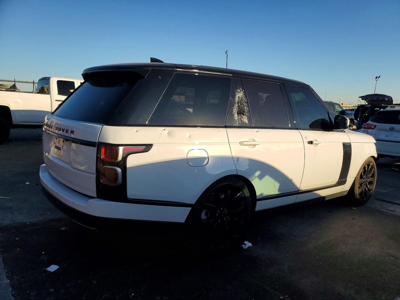 2019 Land Rover Range Rover Supercharged - Фото 3