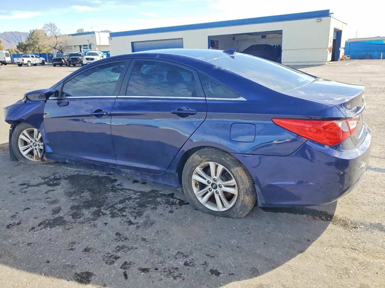2012 Hyundai Sonata Gls - Фото 2