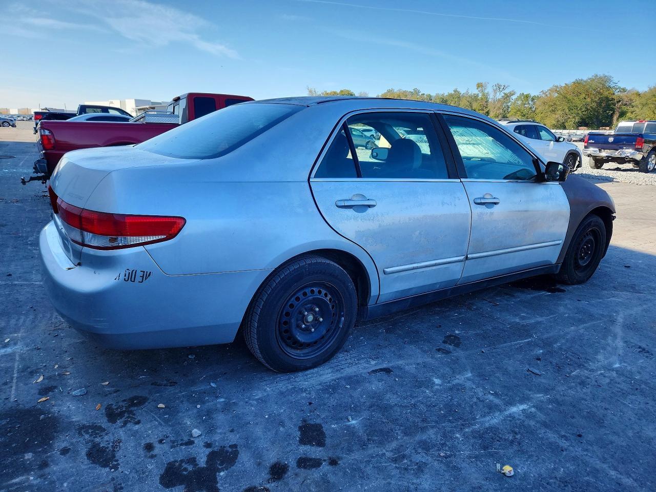 2004 Honda Accord Dx - Фото 3