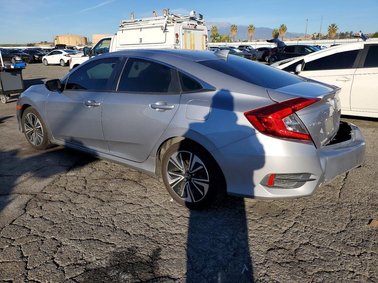 2016 Honda Civic Ex - Фото 2