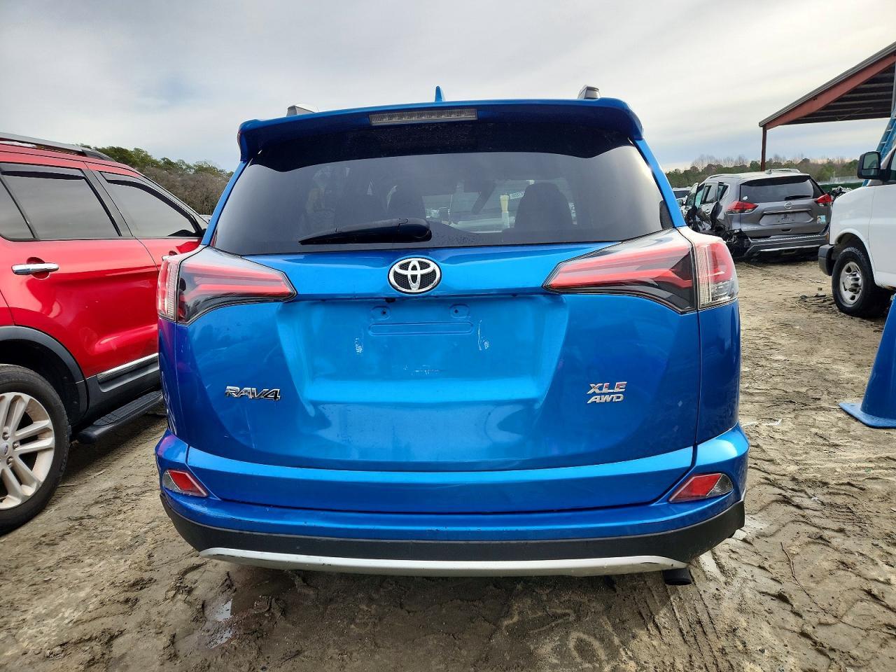 2016 Toyota Rav4 Xle - Фото 6