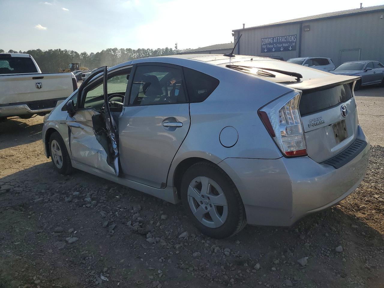 2011 Toyota Prius - Фото 2
