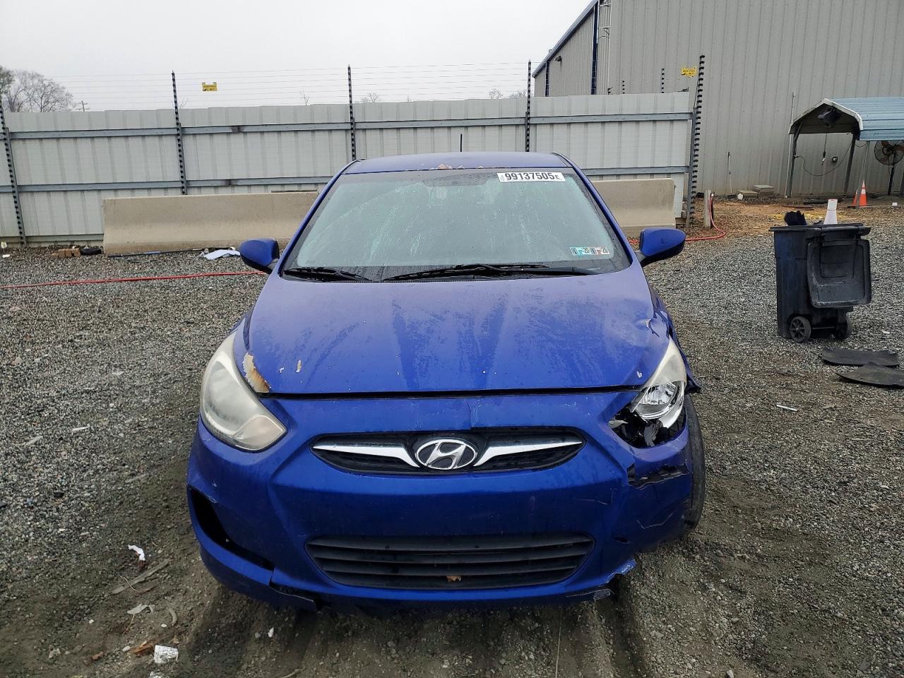 2013 Hyundai Accent Gls - Фото 5