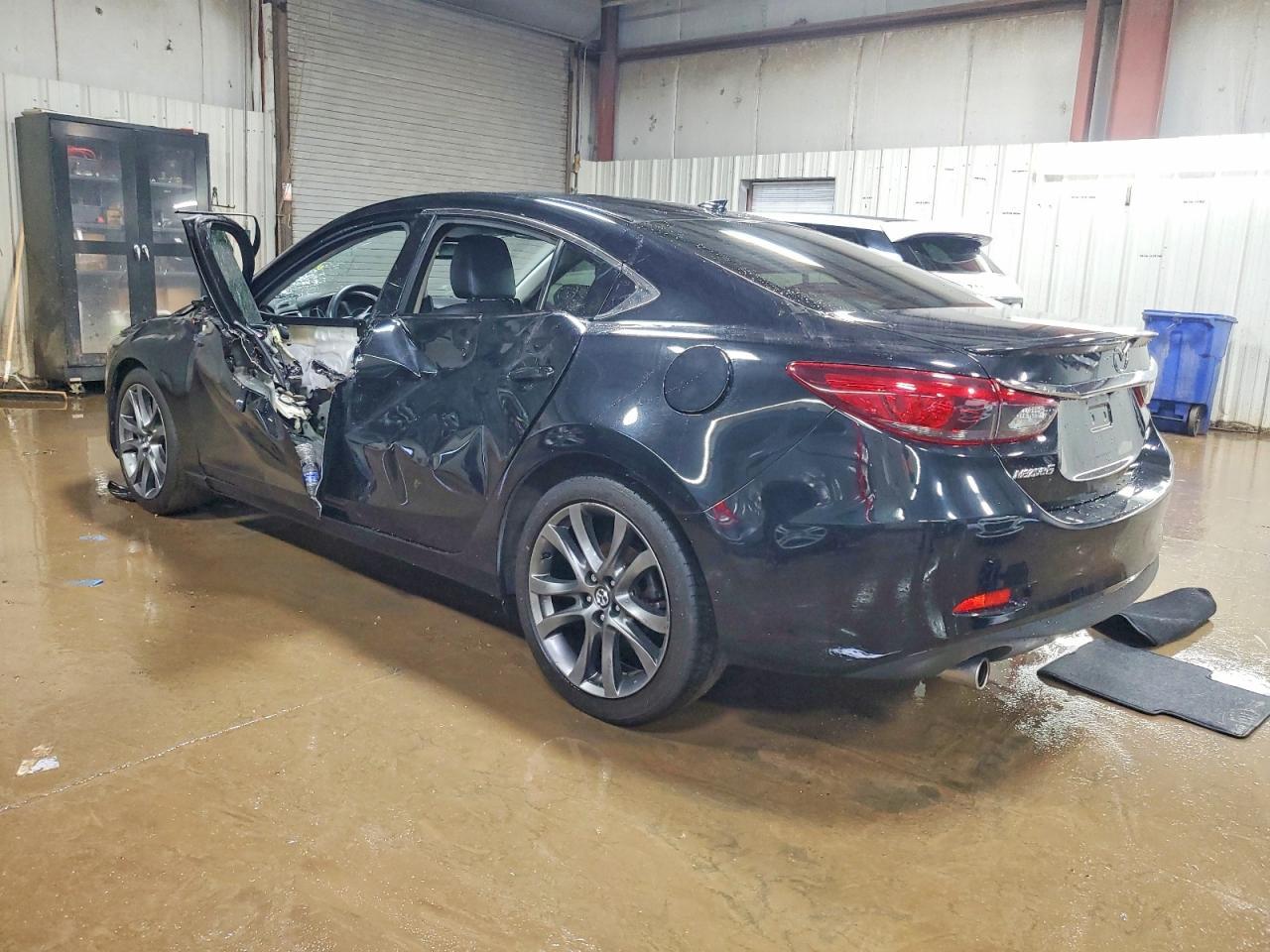 2017 Mazda 6 Grand Touring - Image 2