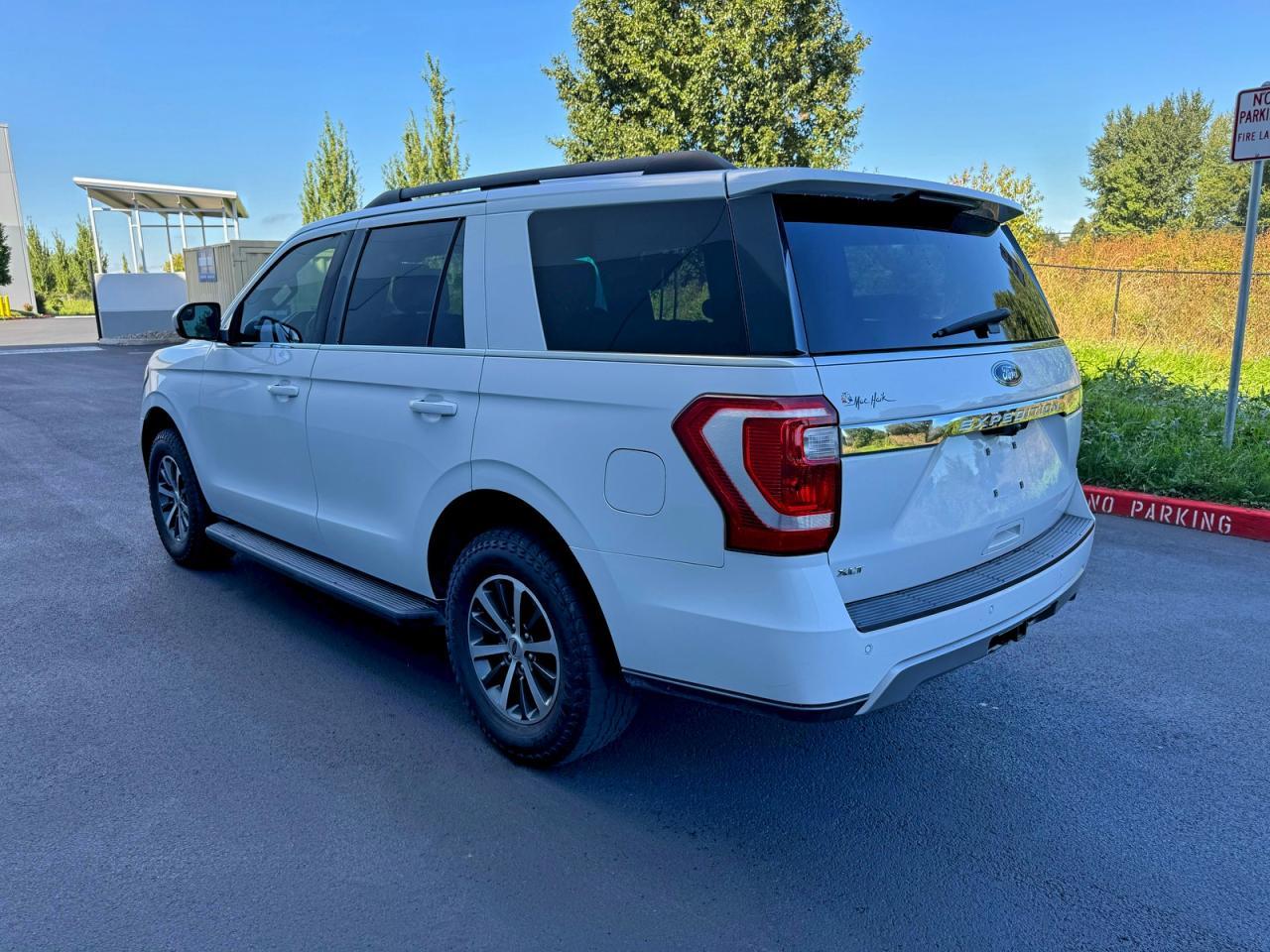 2019 Ford Expedition Xlt - Image 3