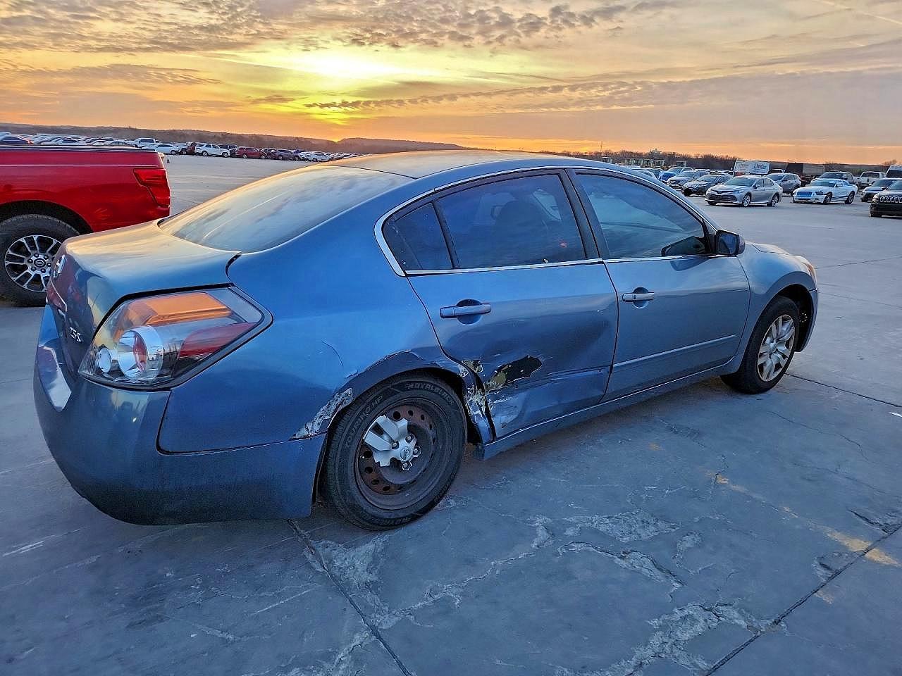 2011 Nissan Altima 25S - Image 3