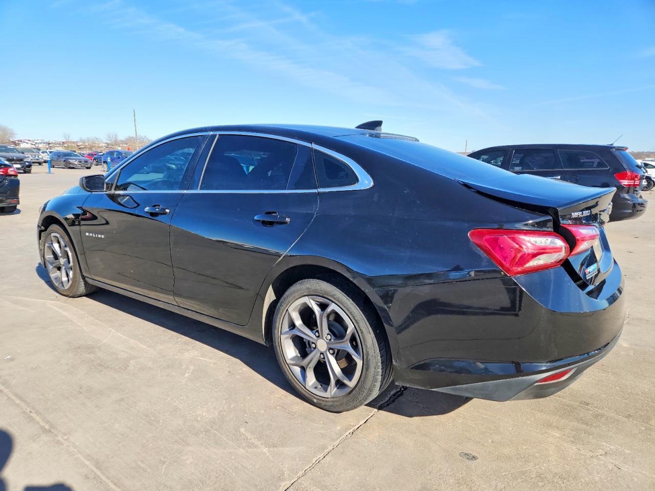 2020 Chevrolet Malibu Lt - Фото 2
