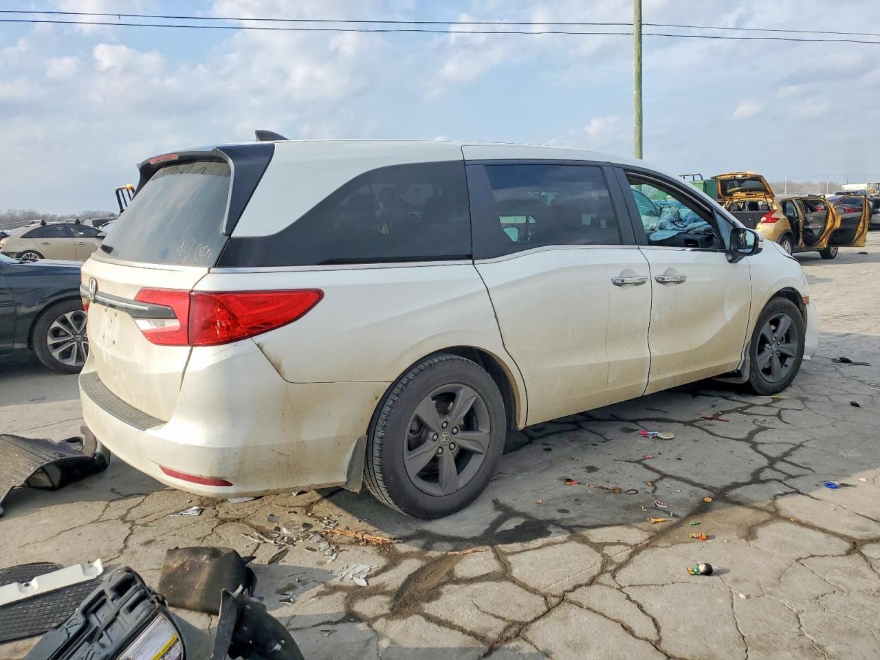 2021 Honda Odyssey Ex - Image 3