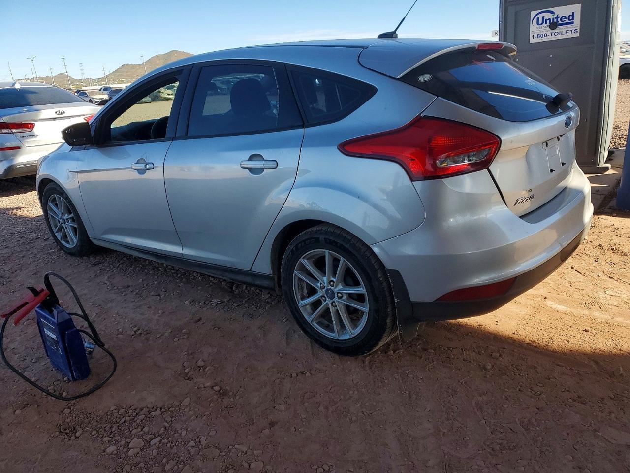 2017 Ford Focus Se - Фото 2