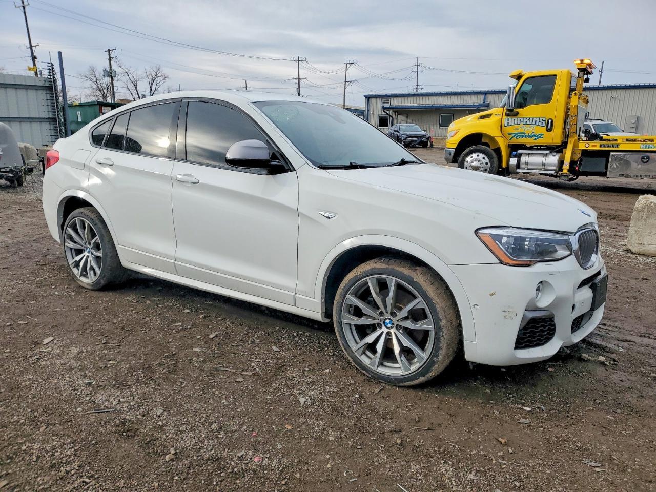 2018 BMW X4 xDrivem40I - Image 4
