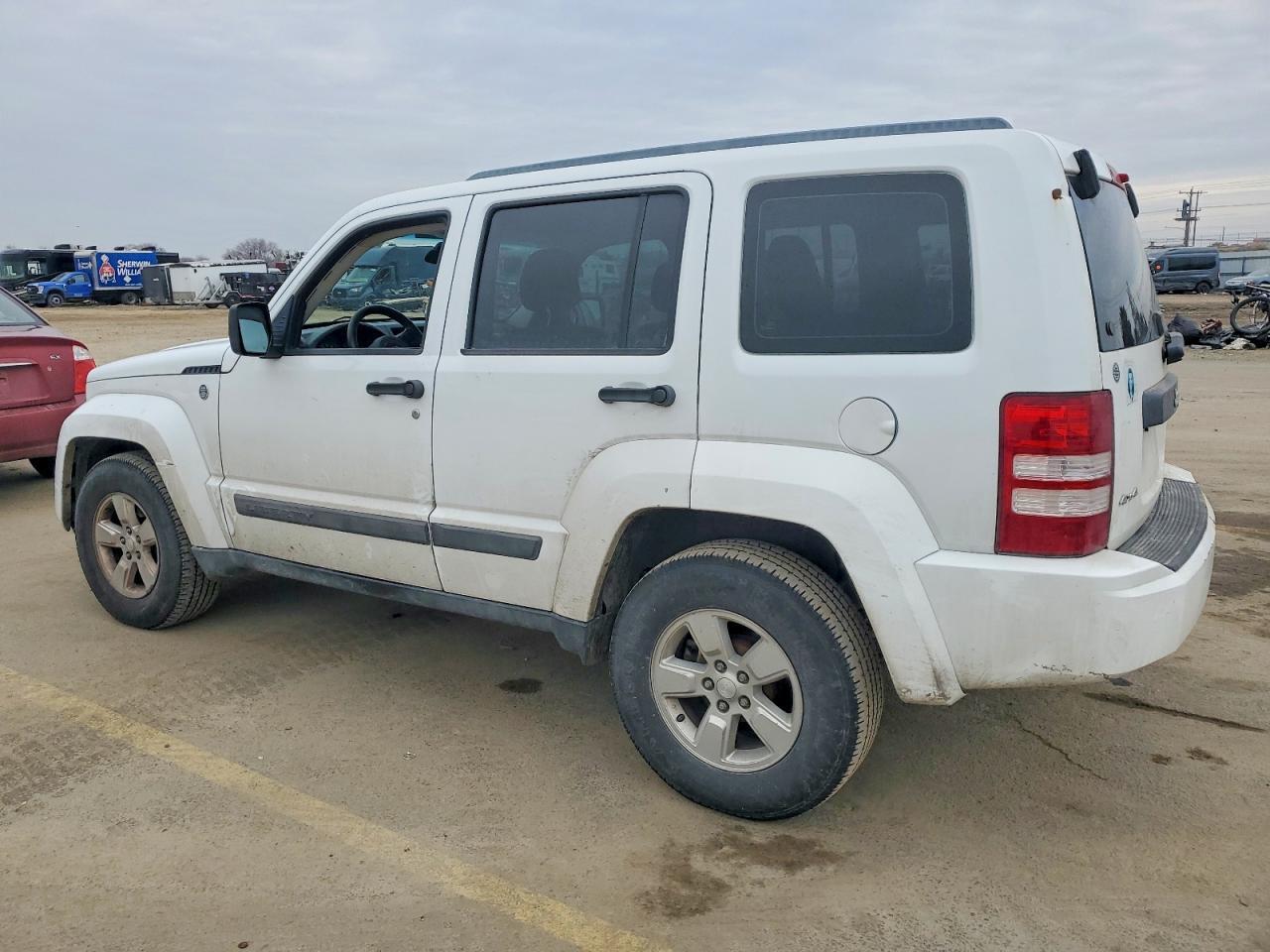 2012 Jeep Liberty Sport - Фото 2