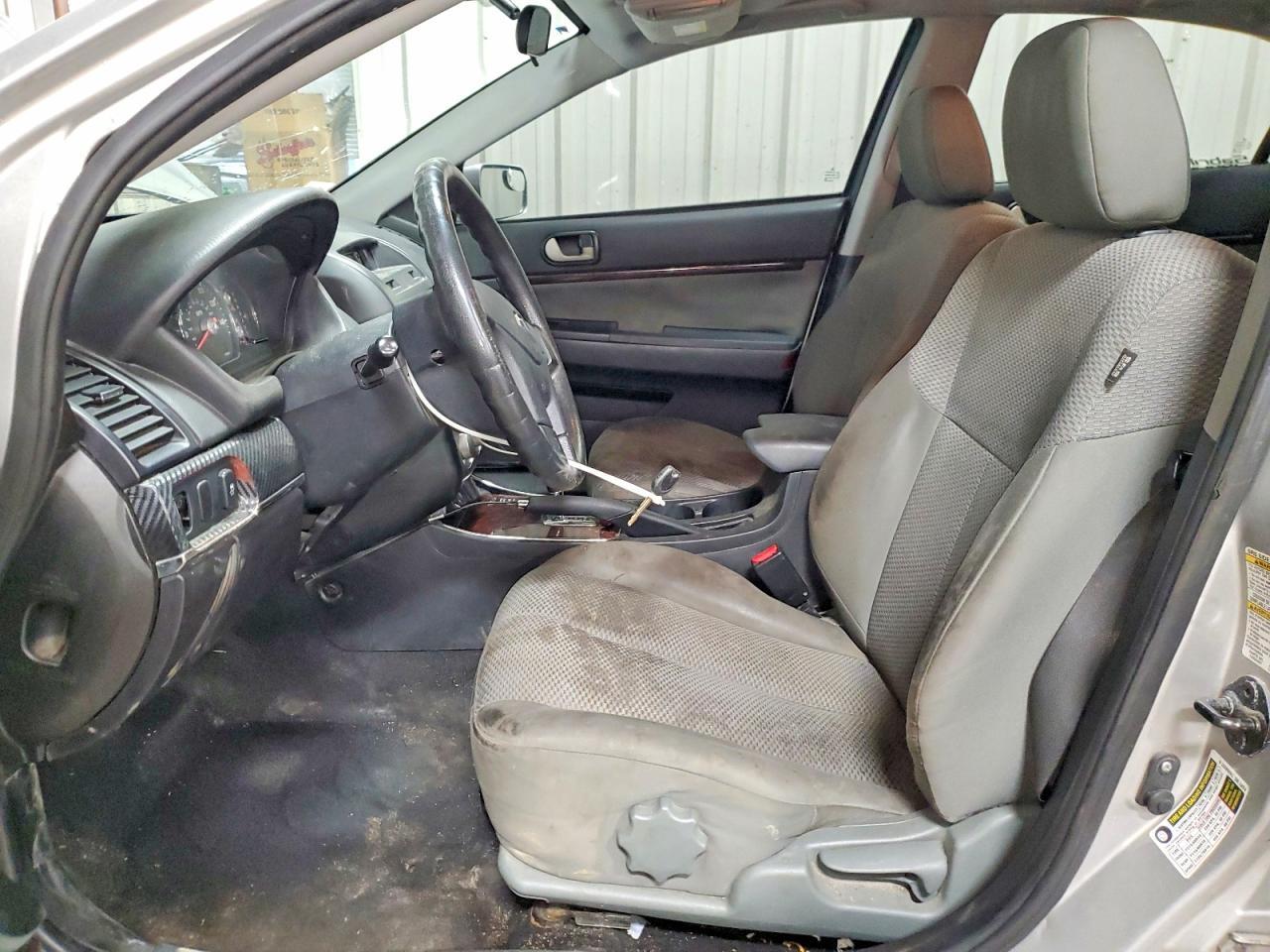 2011 Mitsubishi Galant Es - Фото 7