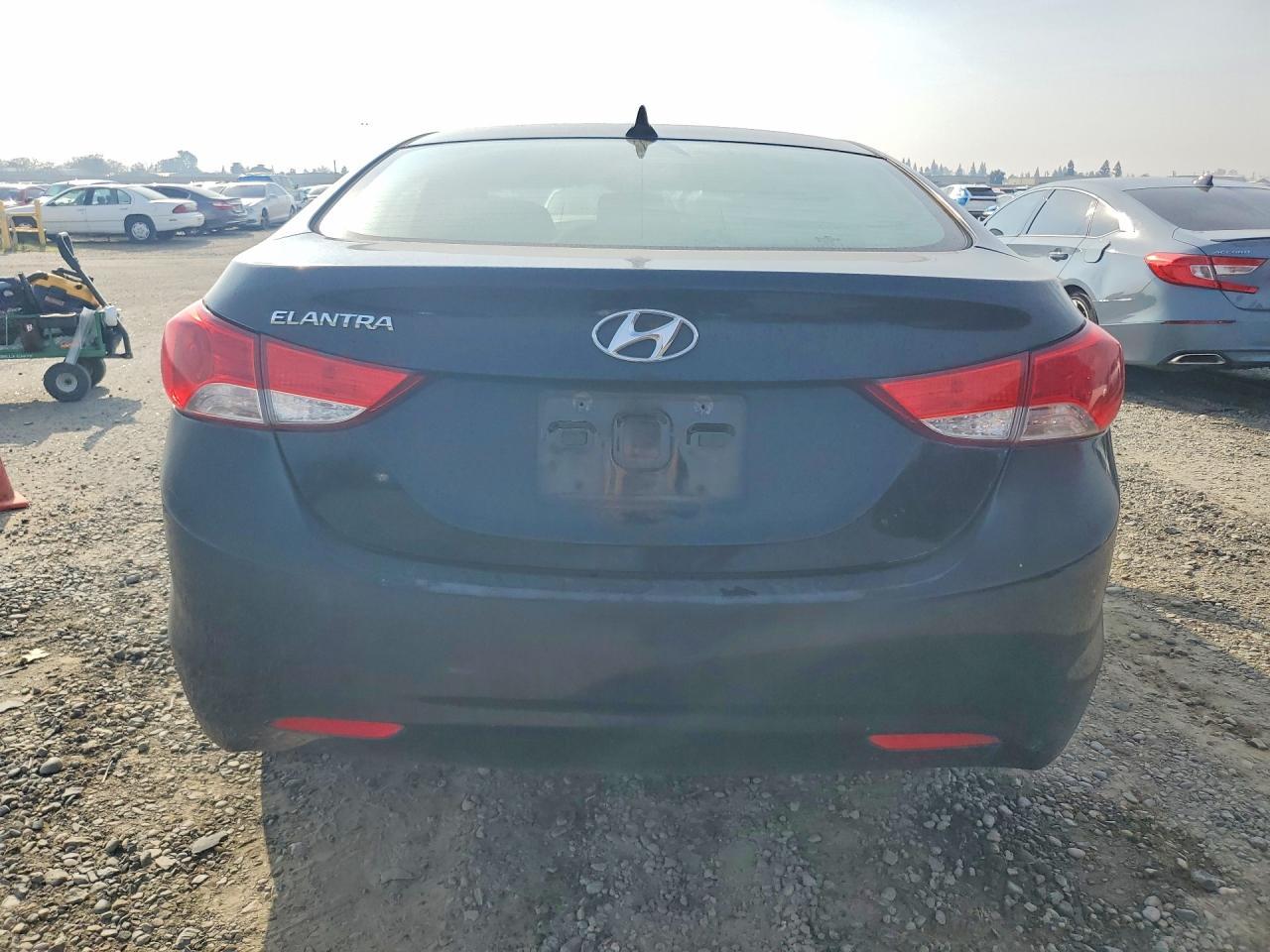 2013 Hyundai Elantra Gls - Фото 6