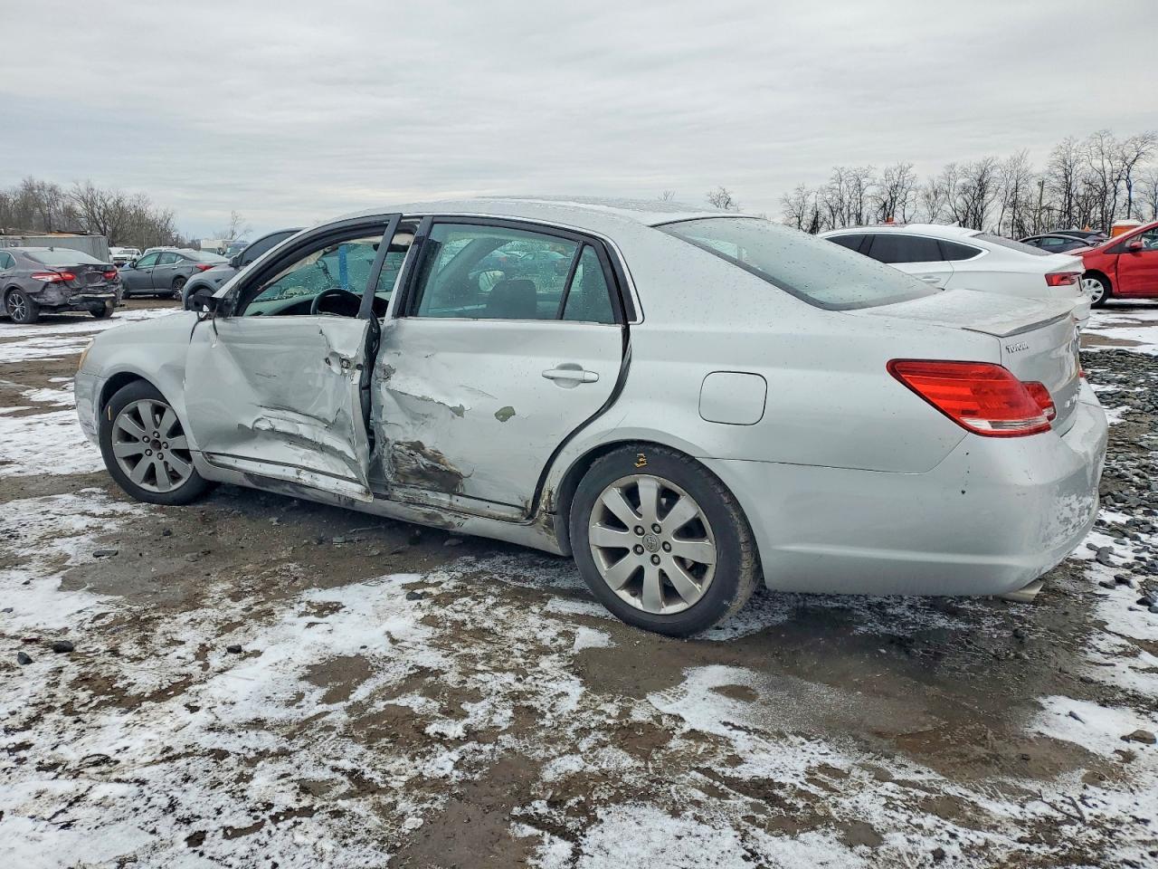 2005 Toyota Avalon Xl - Фото 2