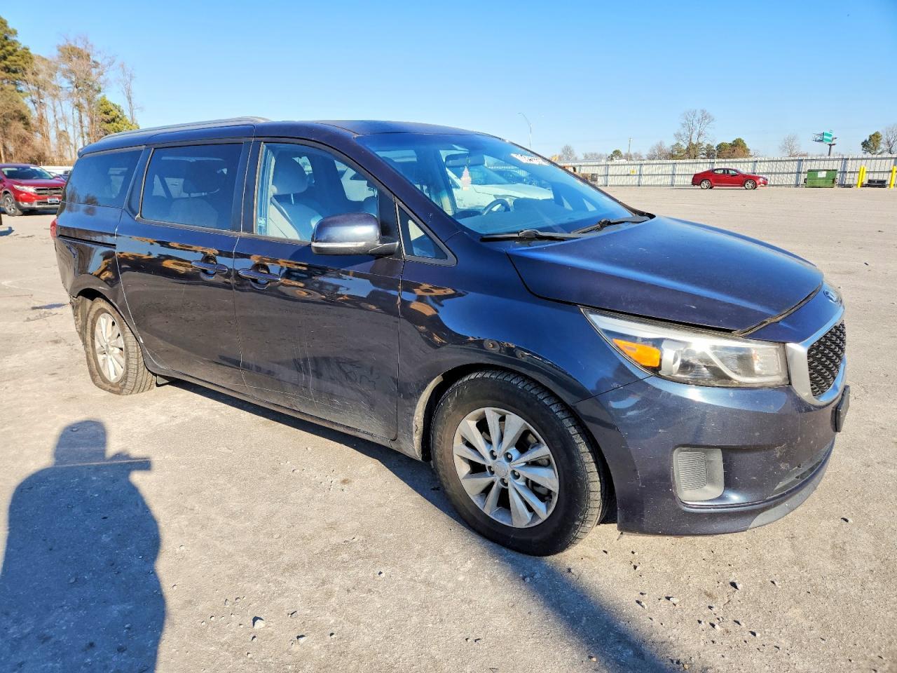2016 Kia Sedona Lx - Фото 4
