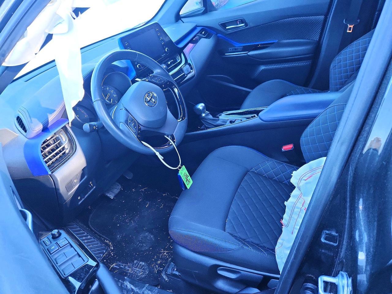 2022 Toyota C-Hr Xle - Фото 7
