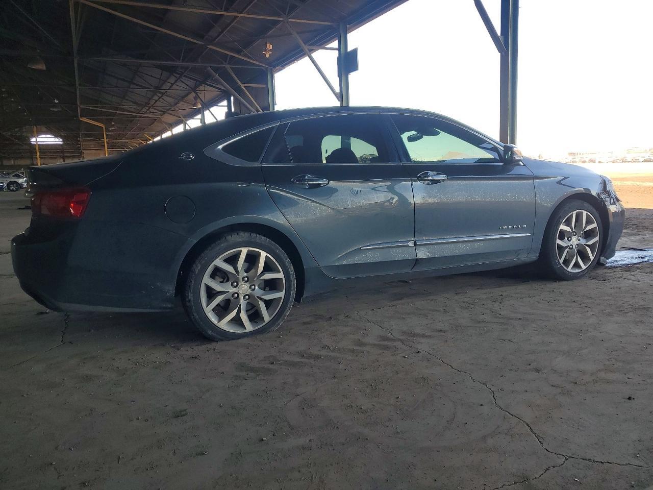 2014 Chevrolet Impala - Фото 3