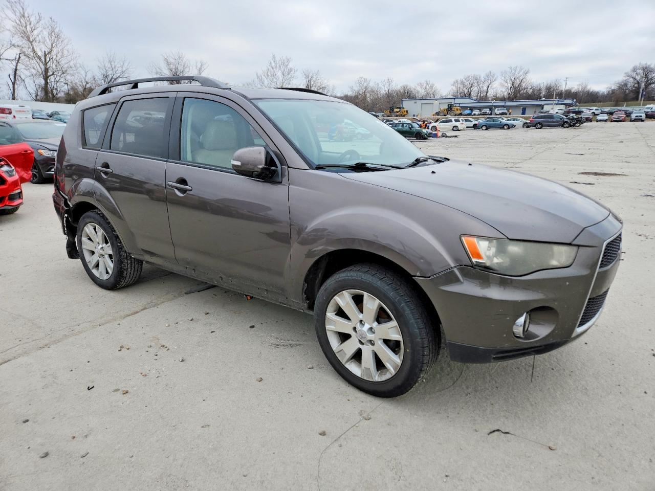 2010 Mitsubishi Outlander Se - Фото 4