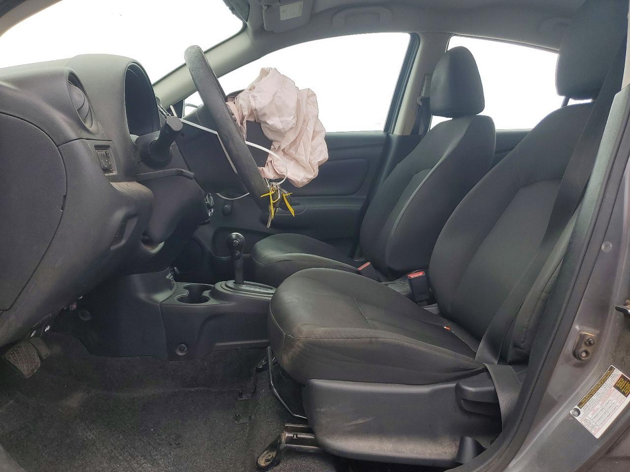 2018 Nissan Versa S - Фото 7