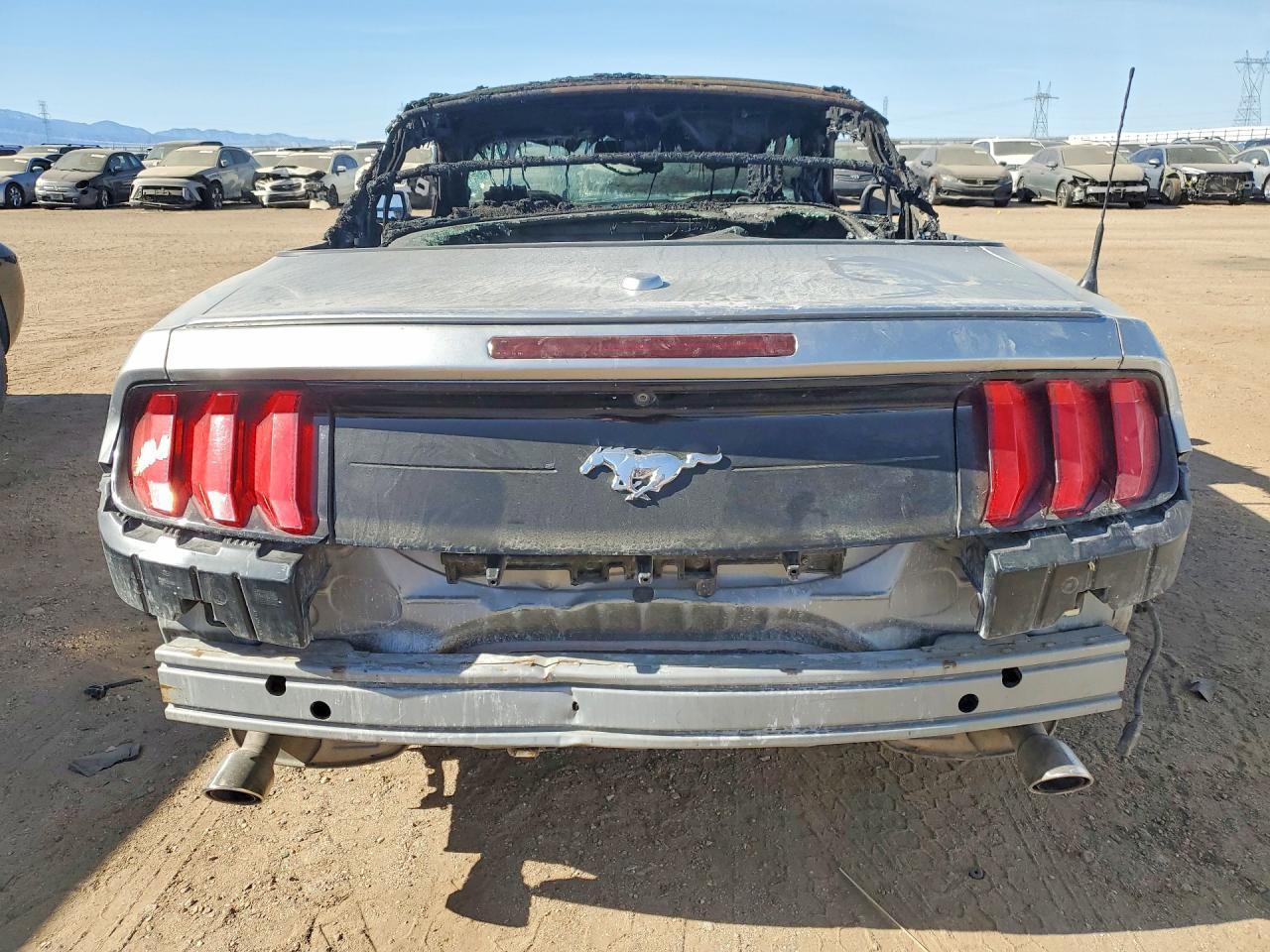 2020 Ford Mustang - Фото 6