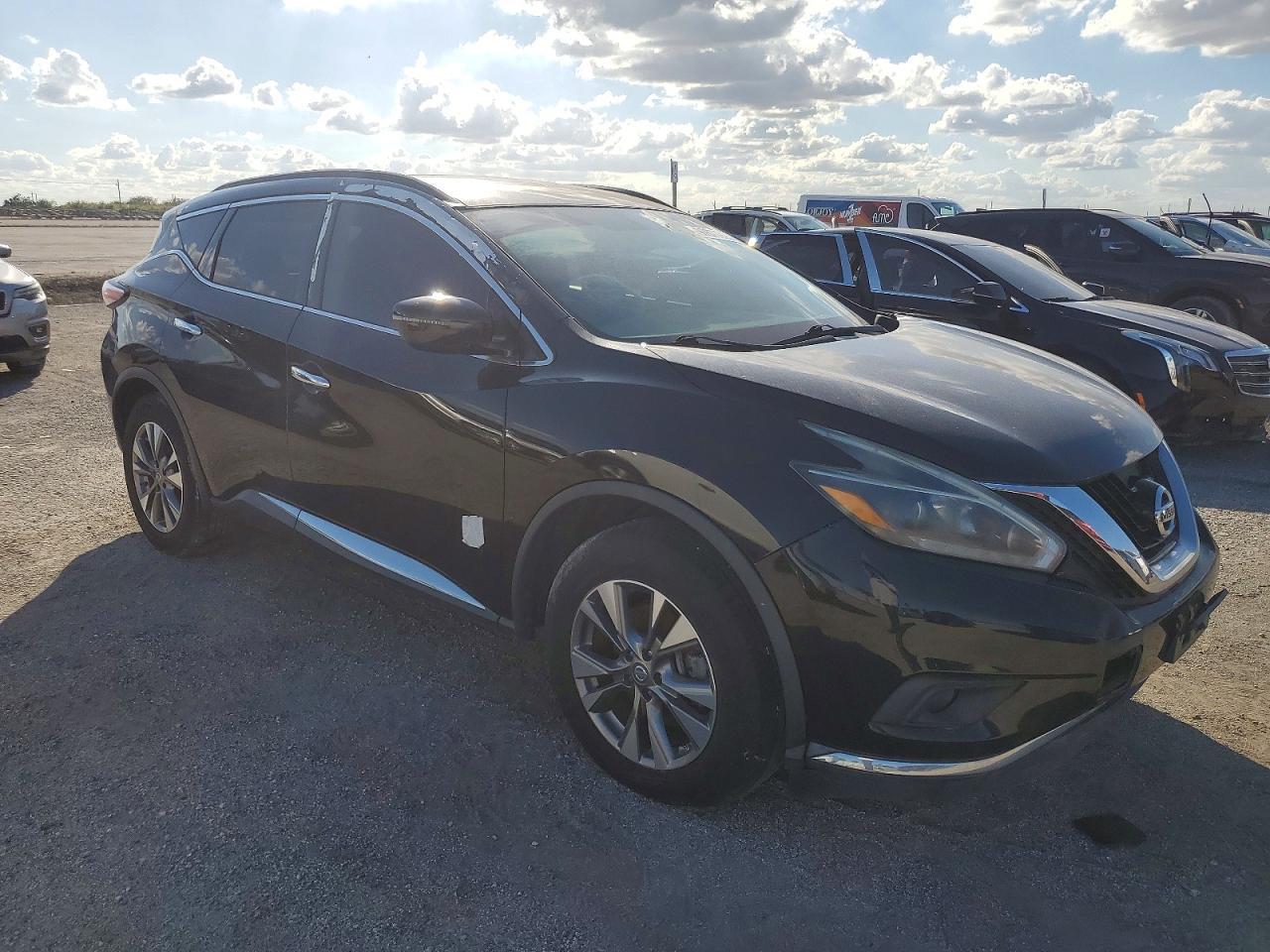 2018 Nissan Murano S - Image 4