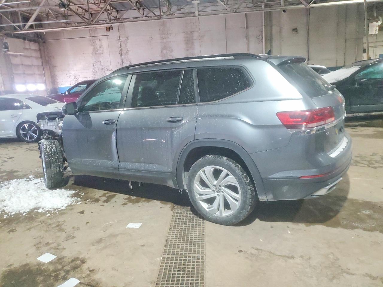 2021 Volkswagen Atlas Se - Фото 2