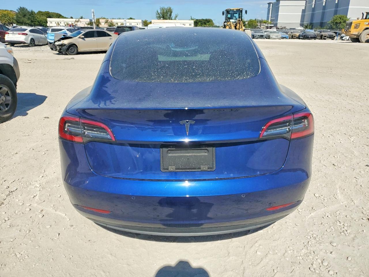 2020 Tesla Model 3 - Фото 6