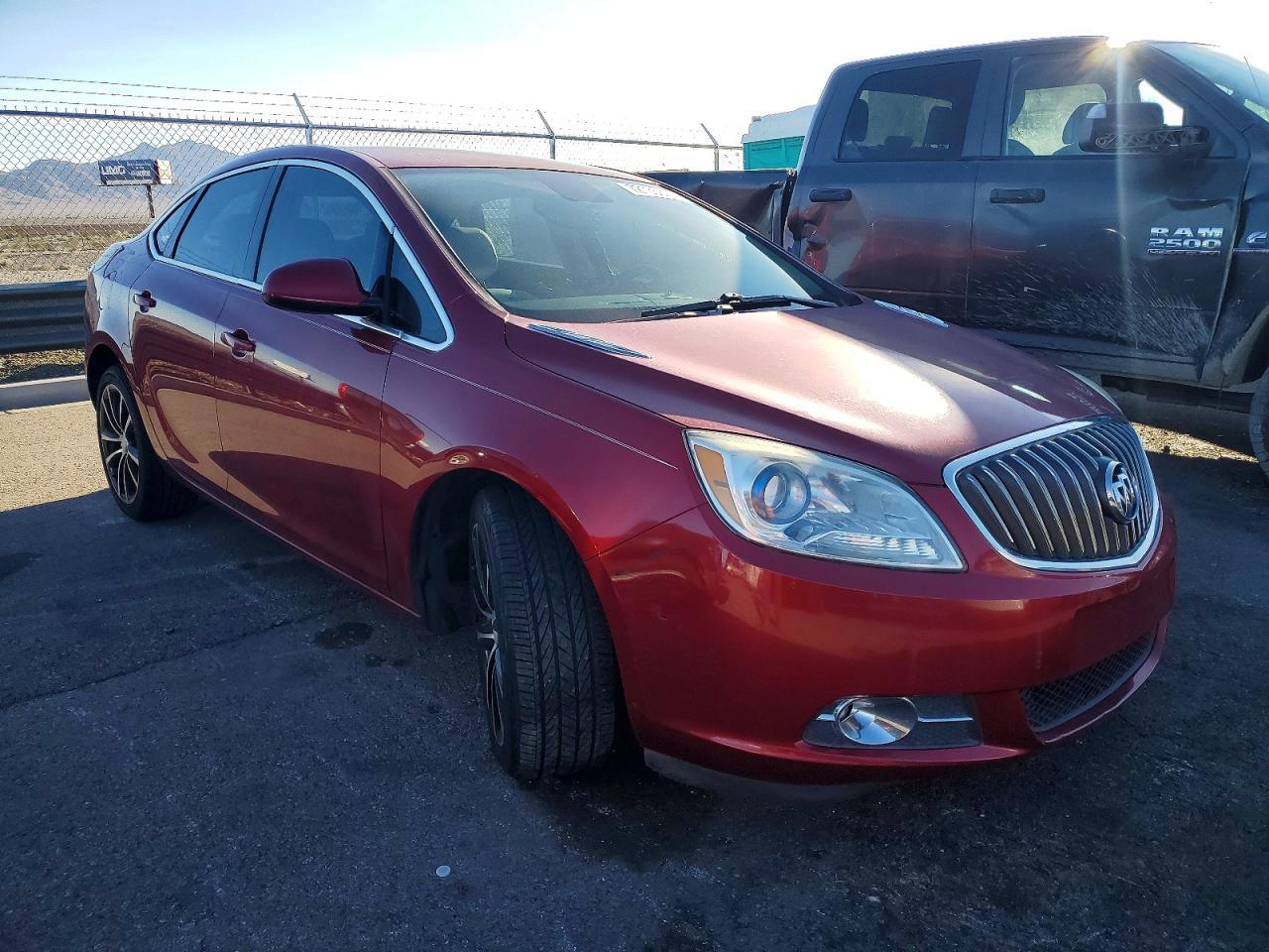 2016 Buick Verano Sport Touring - Image 4