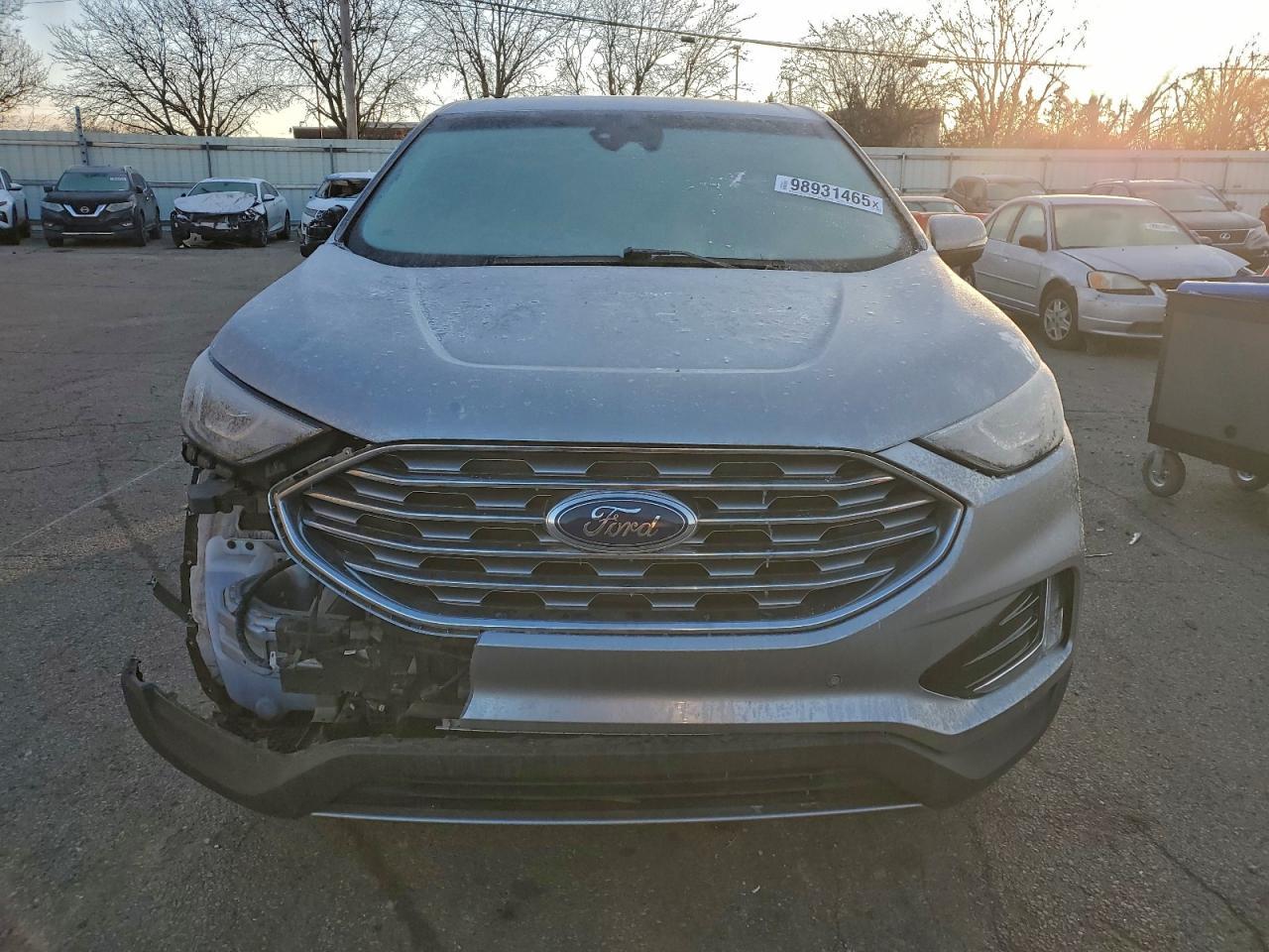 2022 Ford Edge Titanium - Image 5