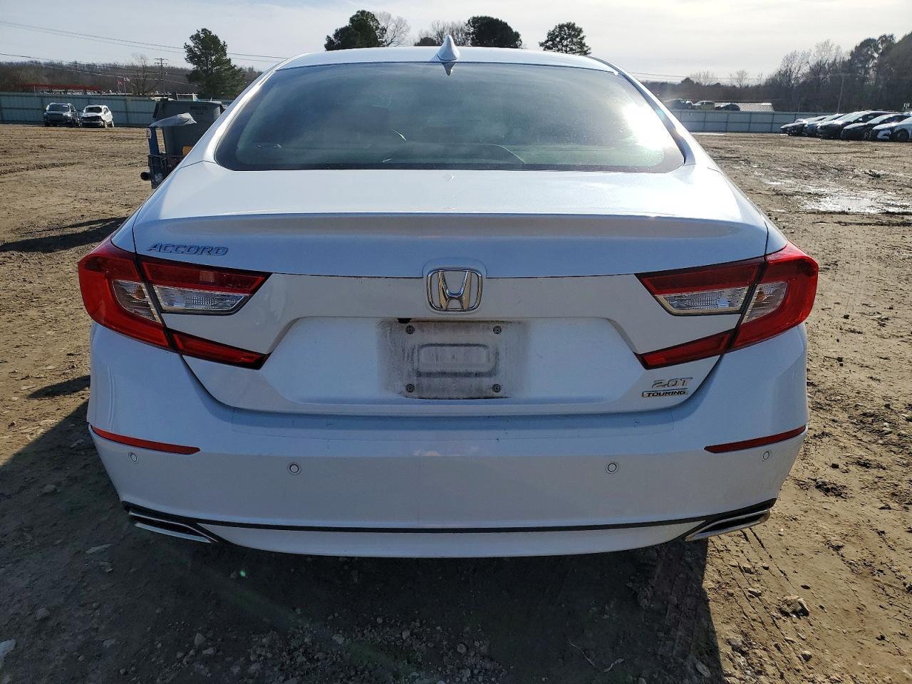 2022 Honda Accord Touring - Фото 6