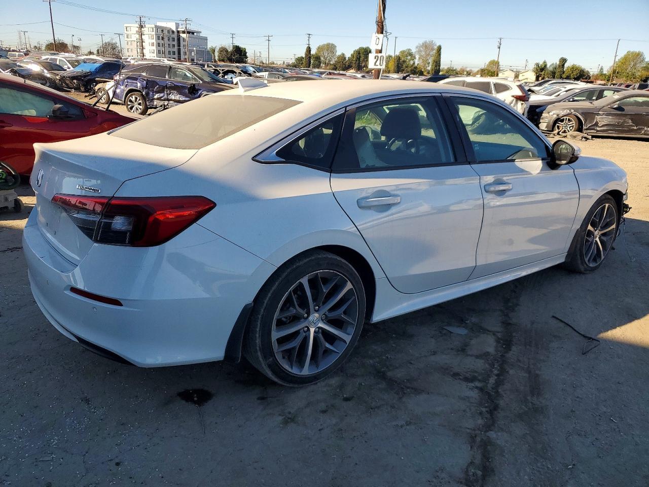 2024 Honda Civic Touring - Фото 3