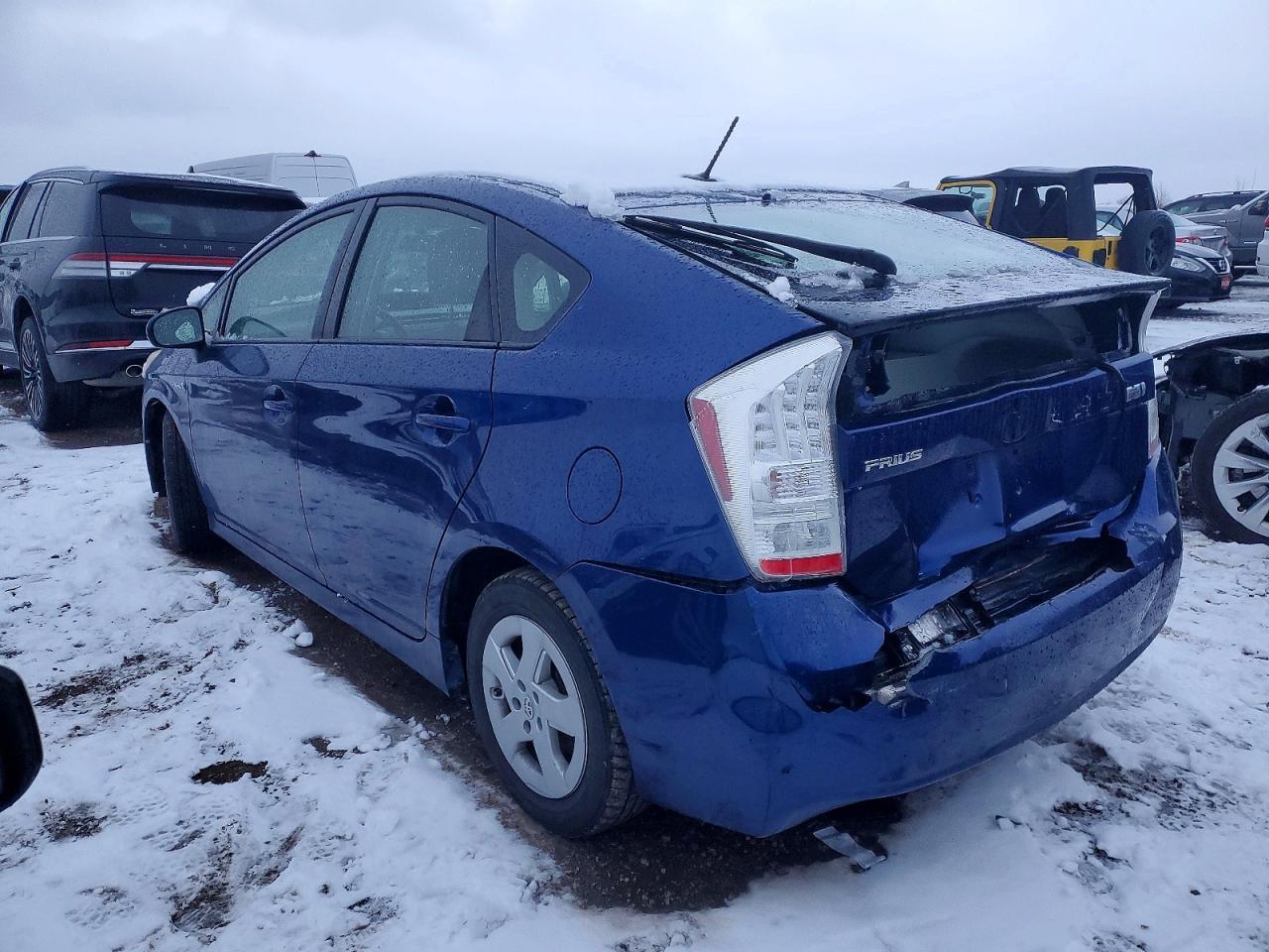 2011 Toyota Prius - Image 2