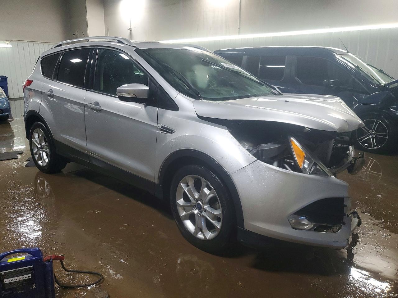 2016 Ford Escape Titanium - Фото 4