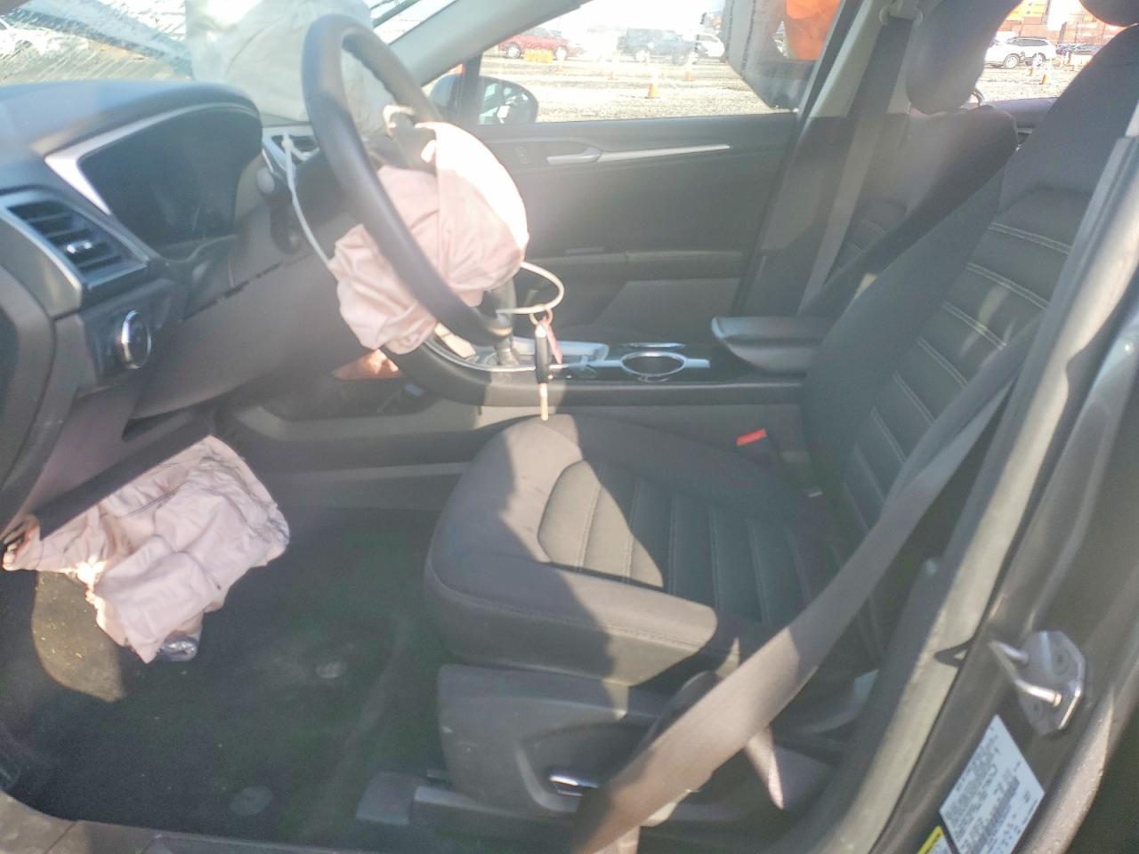 2013 Ford Fusion Se - Фото 7