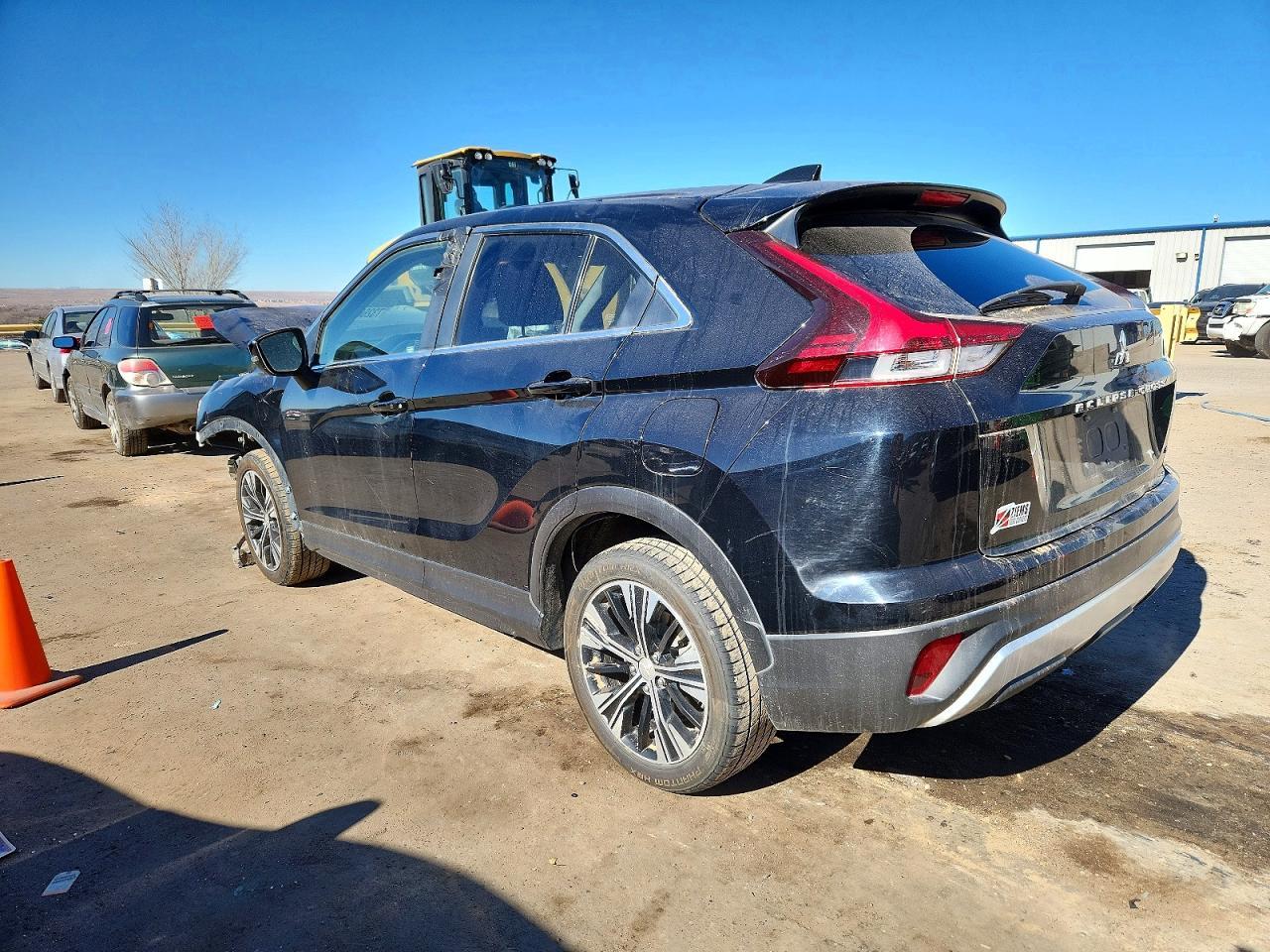 2022 Mitsubishi Eclipse Cross Se - Фото 2