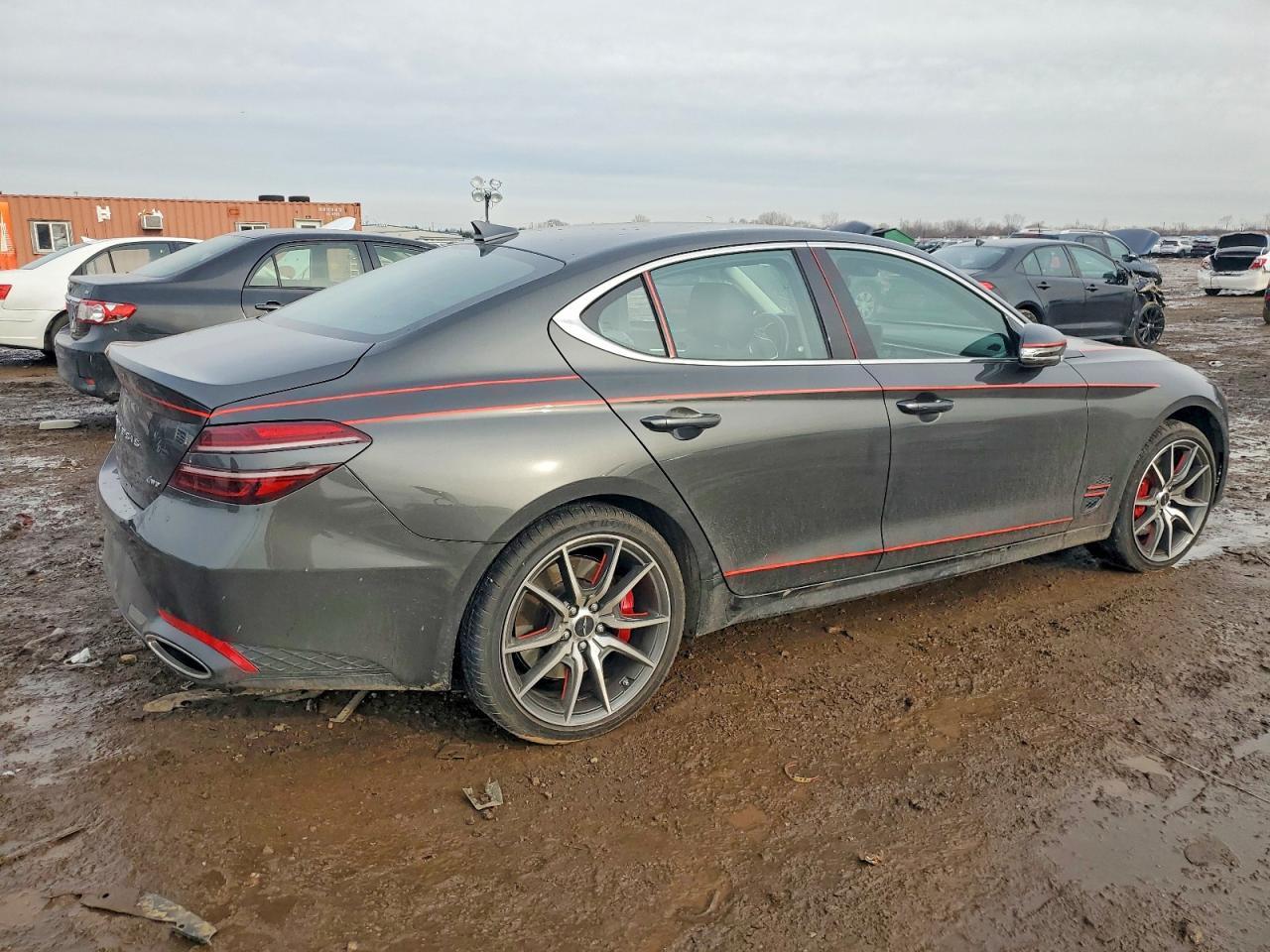 2025 Genesis G70 - Фото 3