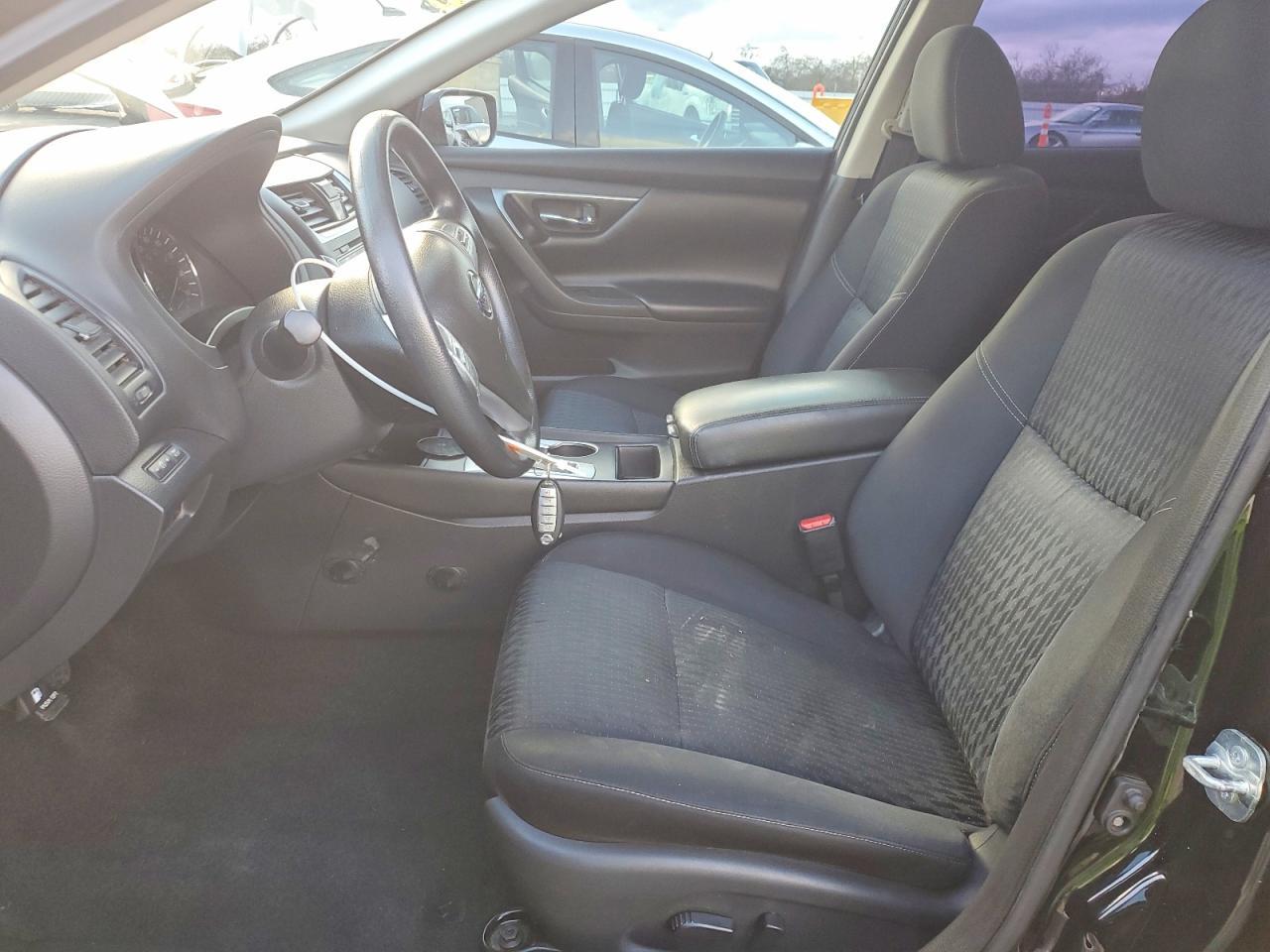 2017 Nissan Altima - Фото 7