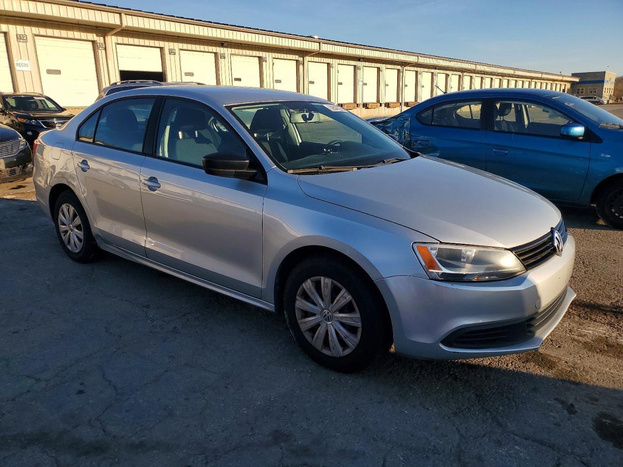 2014 Volkswagen Jetta Base - Фото 4