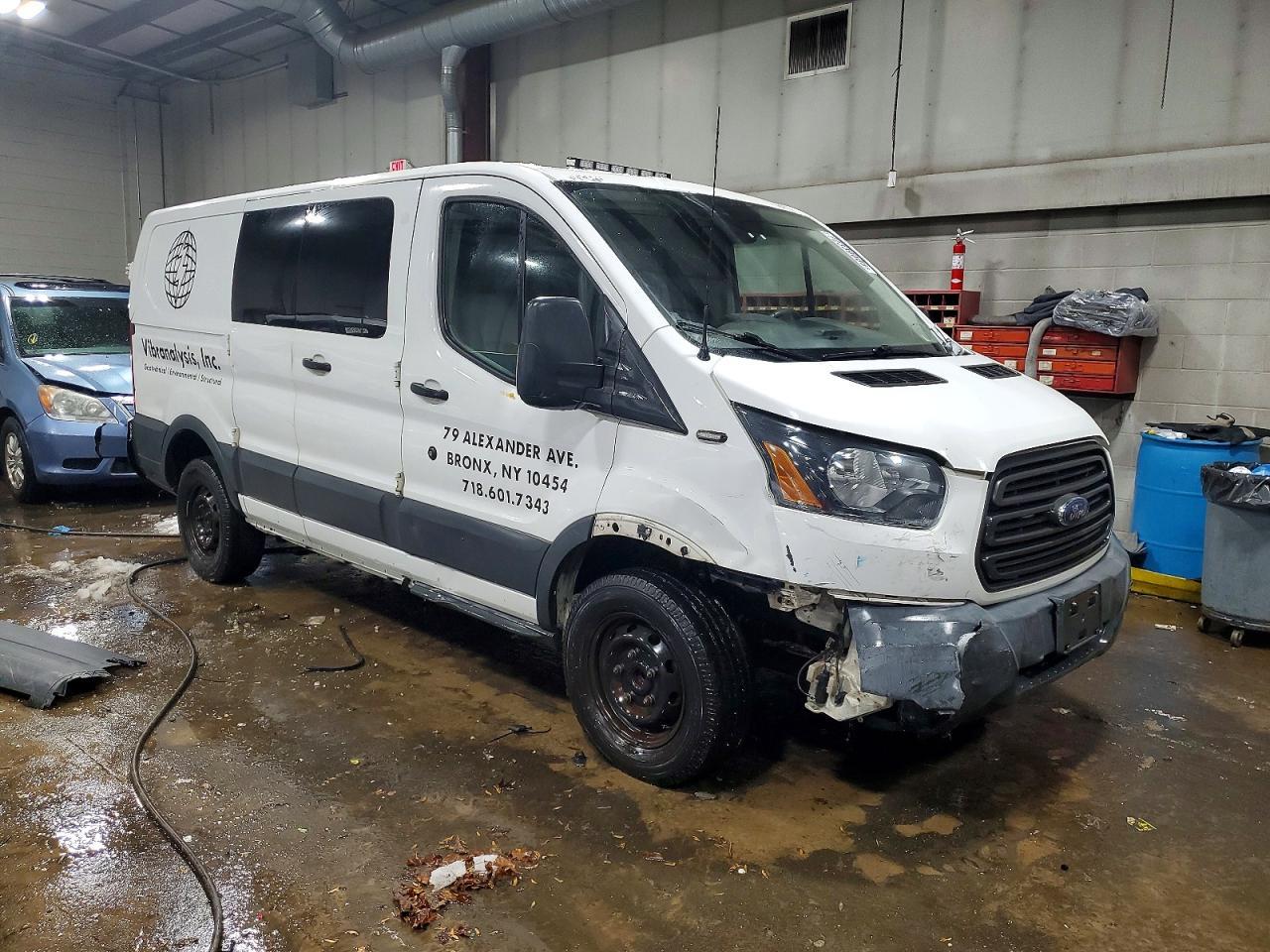 2016 Ford Transit T-250 - Image 4