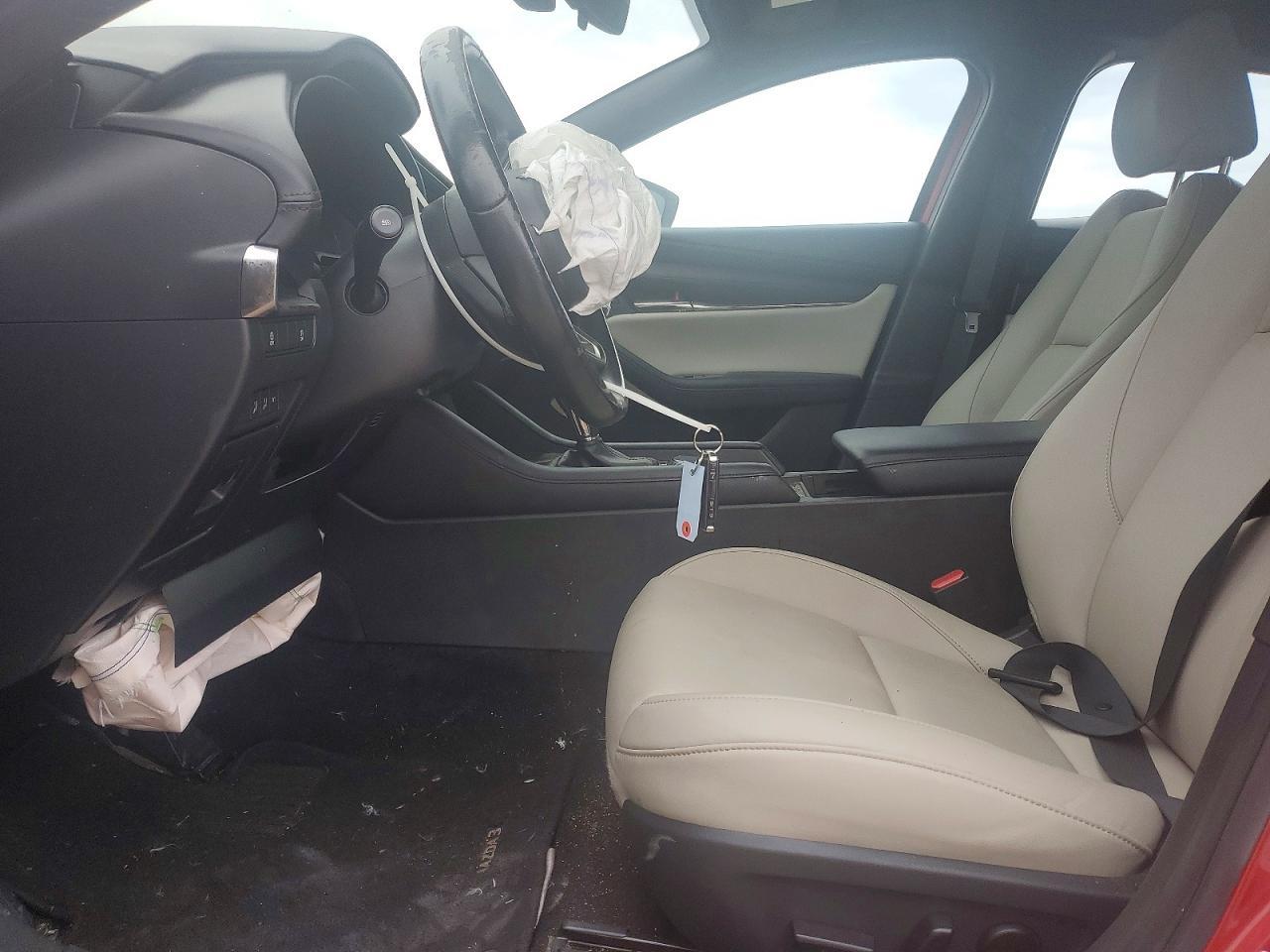2022 Mazda 3 Preferred - Image 7