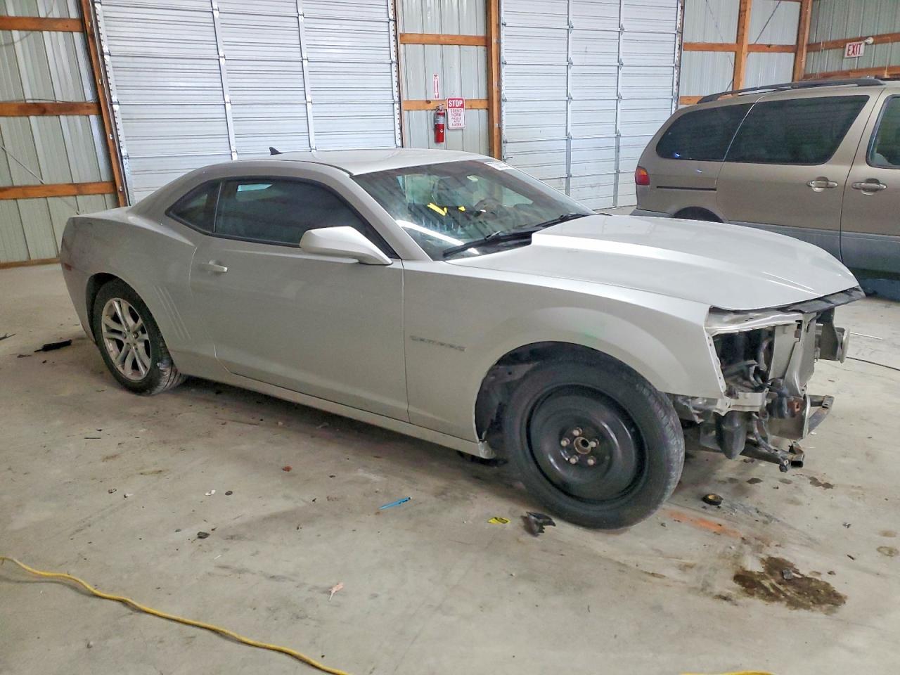 2014 Chevrolet Camaro Ls - Image 4