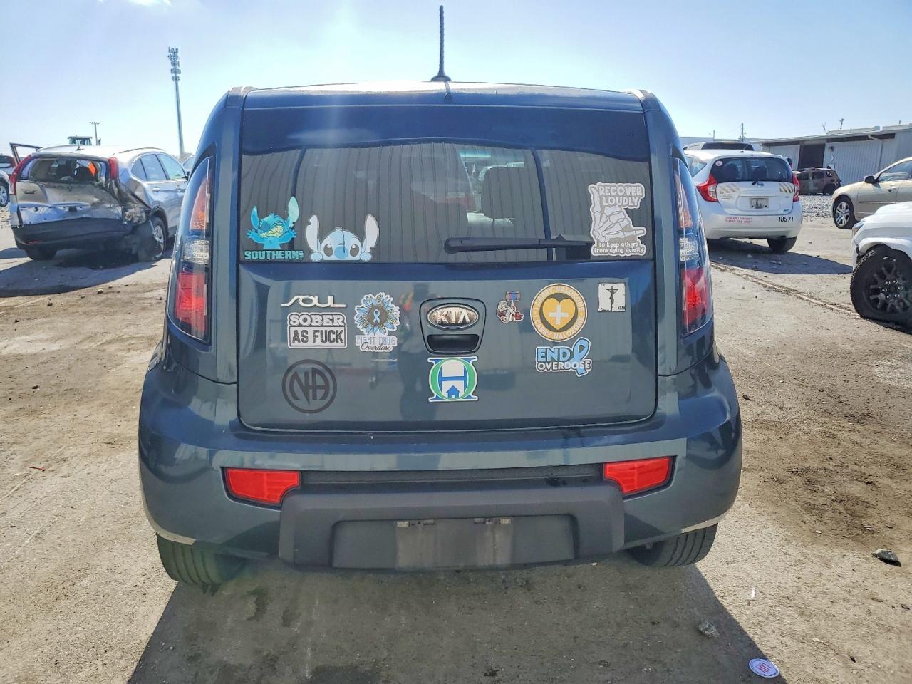 2011 Kia Soul + - Фото 6