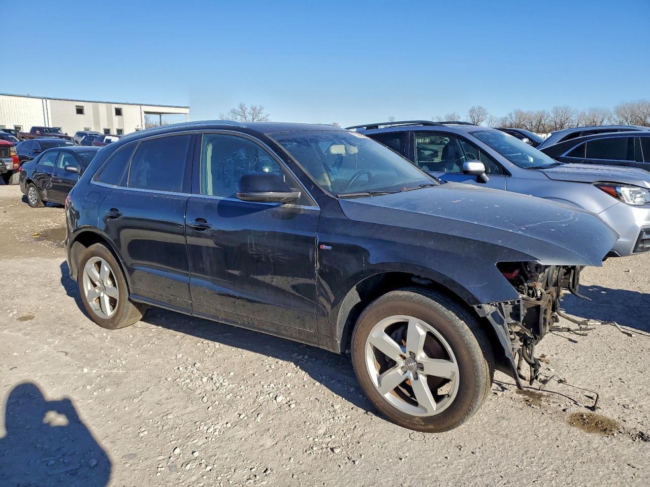 2012 Audi Q5 Premium Plus - Image 4