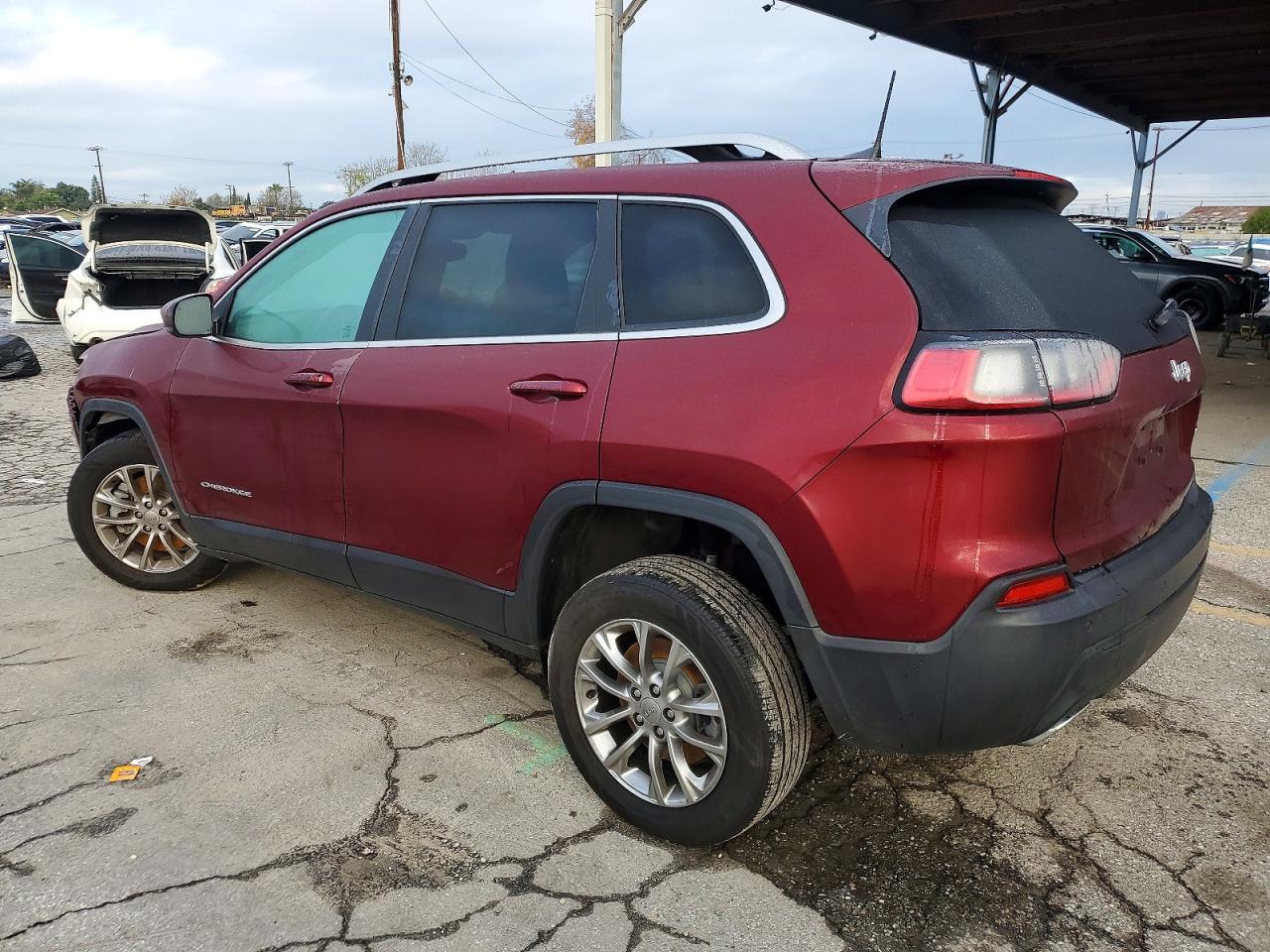 2021 Jeep Cherokee Latitude Lux - Фото 2