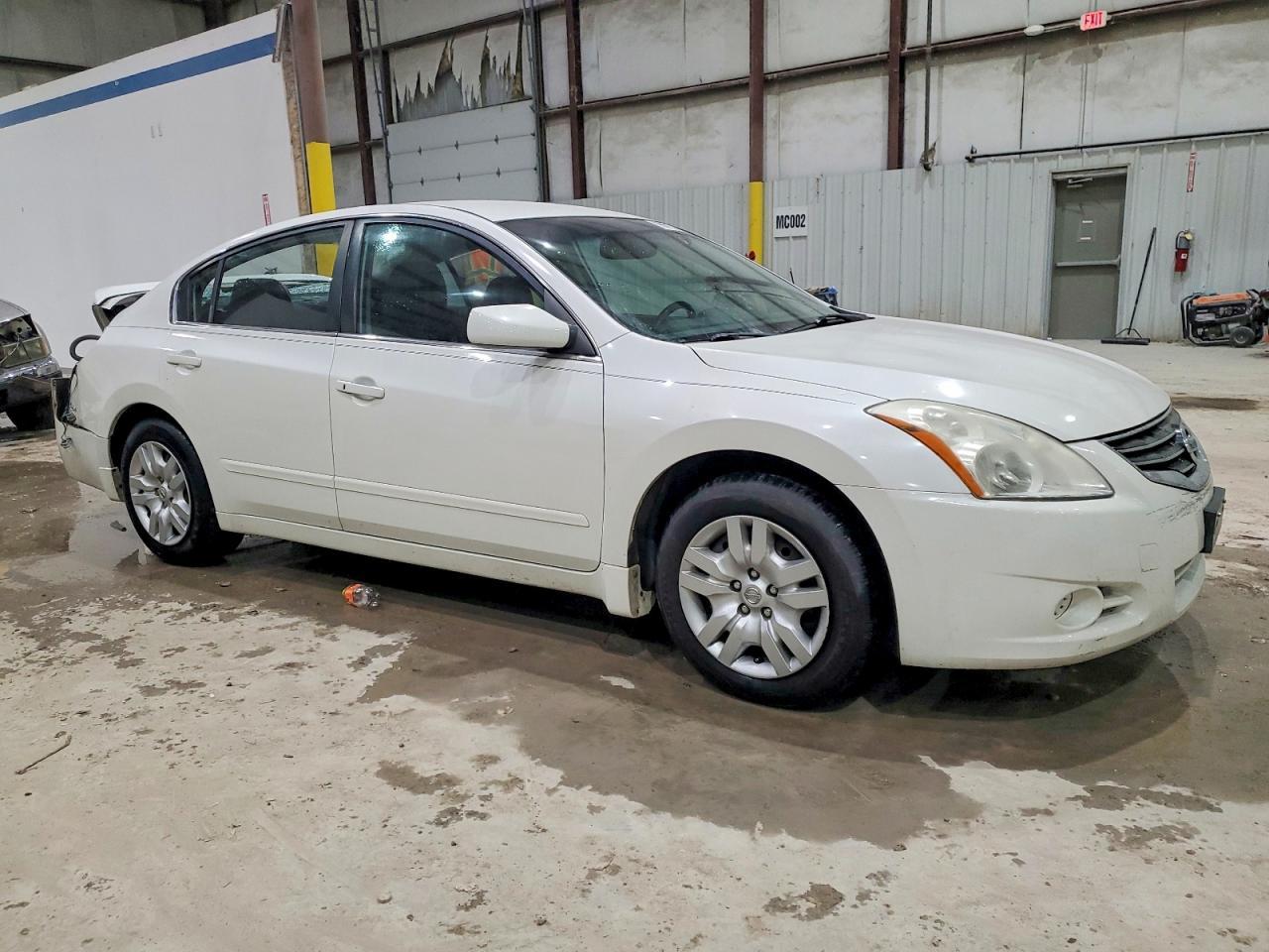 2012 Nissan Altima 2.5 - Фото 4