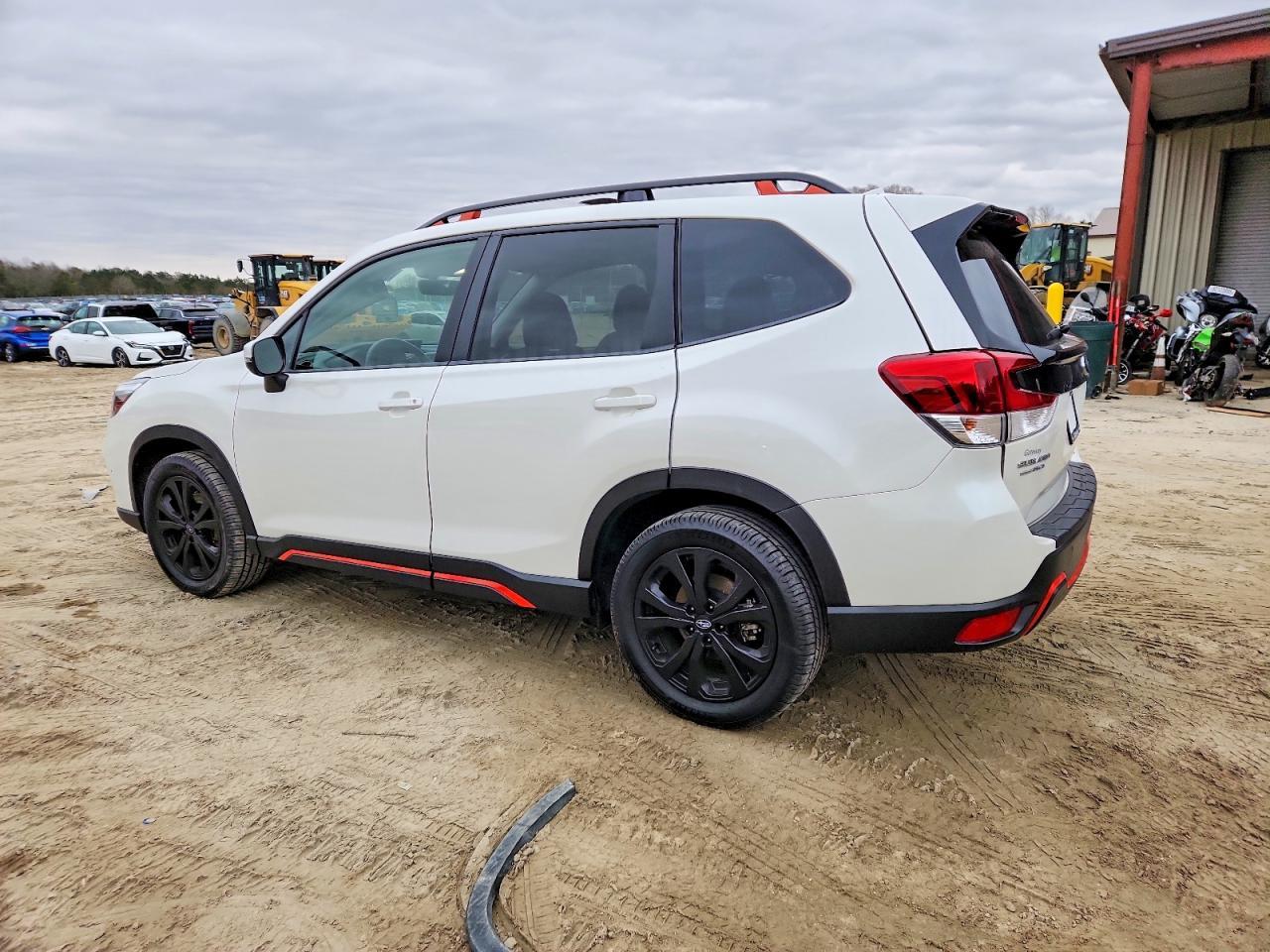 2020 Subaru Forester Sport - Фото 2