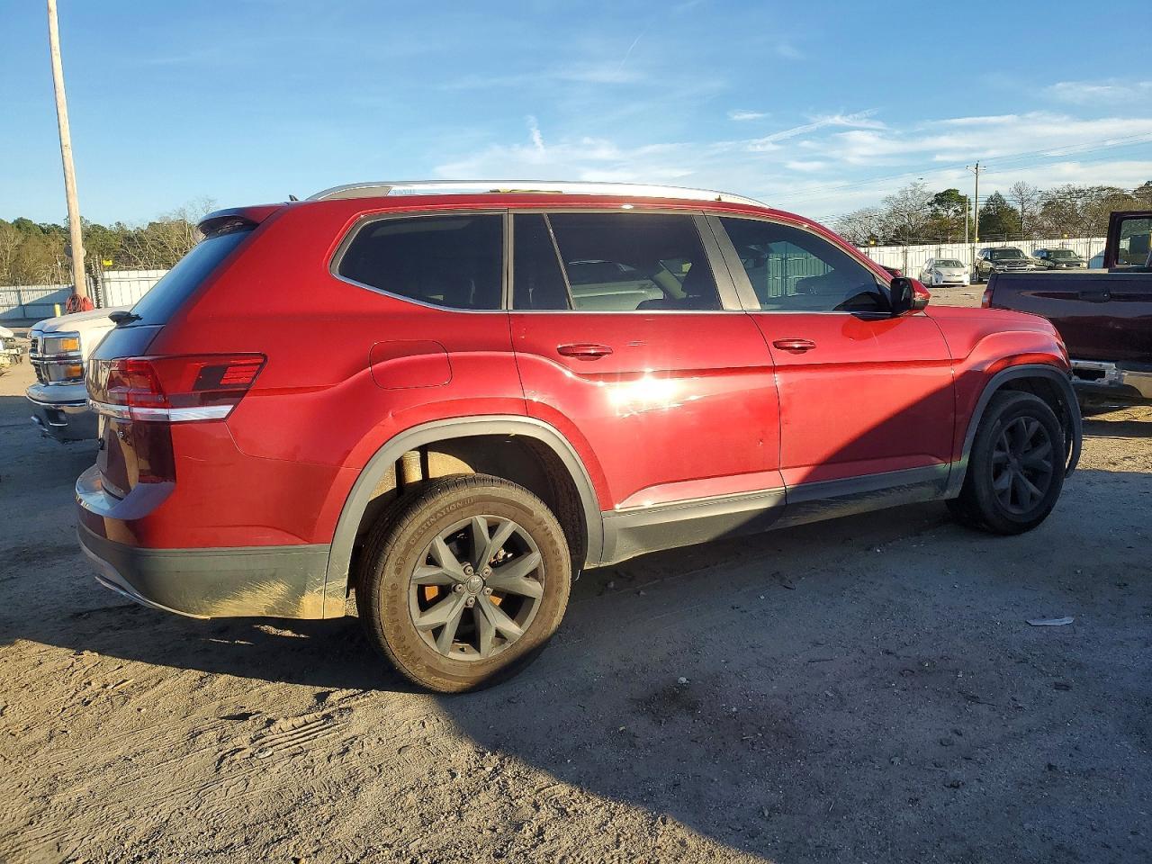 2018 Volkswagen Atlas Se - Image 3