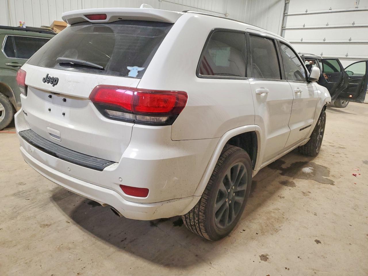 2018 Jeep Grand Cherokee Laredo - Фото 3